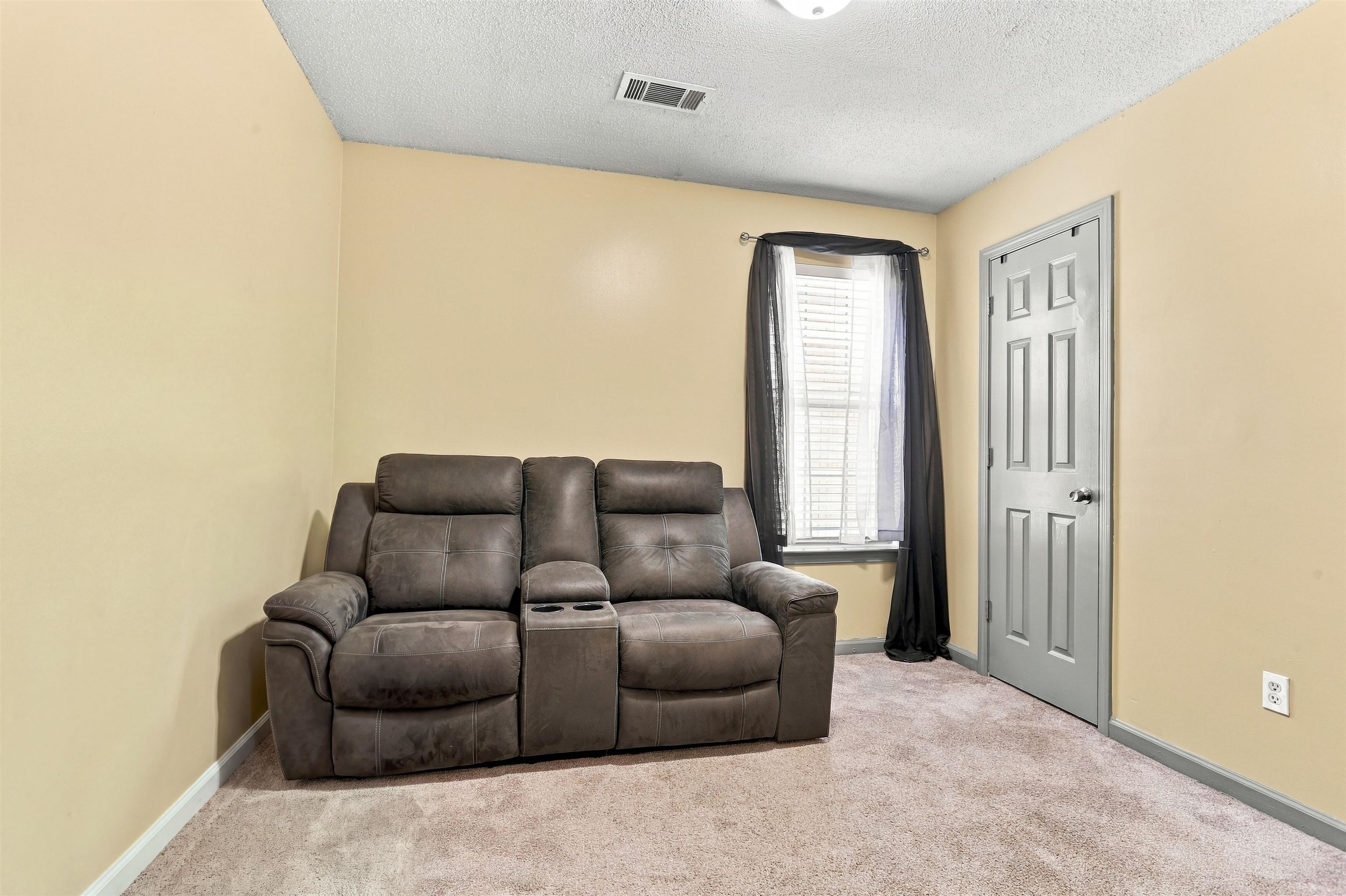 9256 Grove Manor Dr Property Photo 19