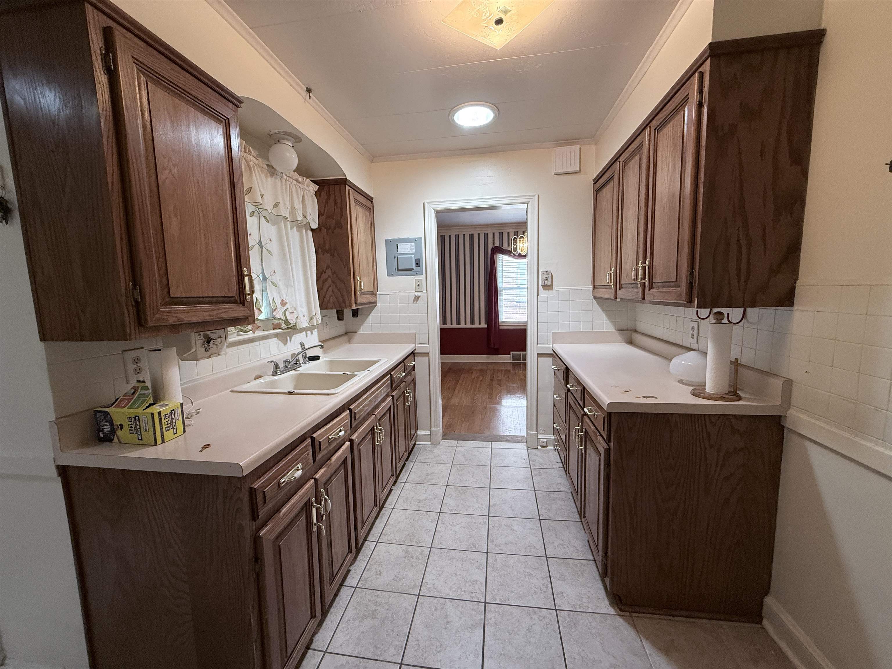 237 E Edwin Cir Property Photo 13