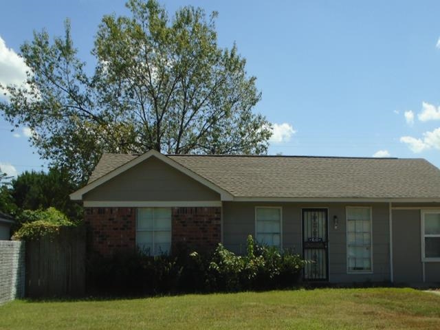 65 W Paxton Ln Property Photo 1