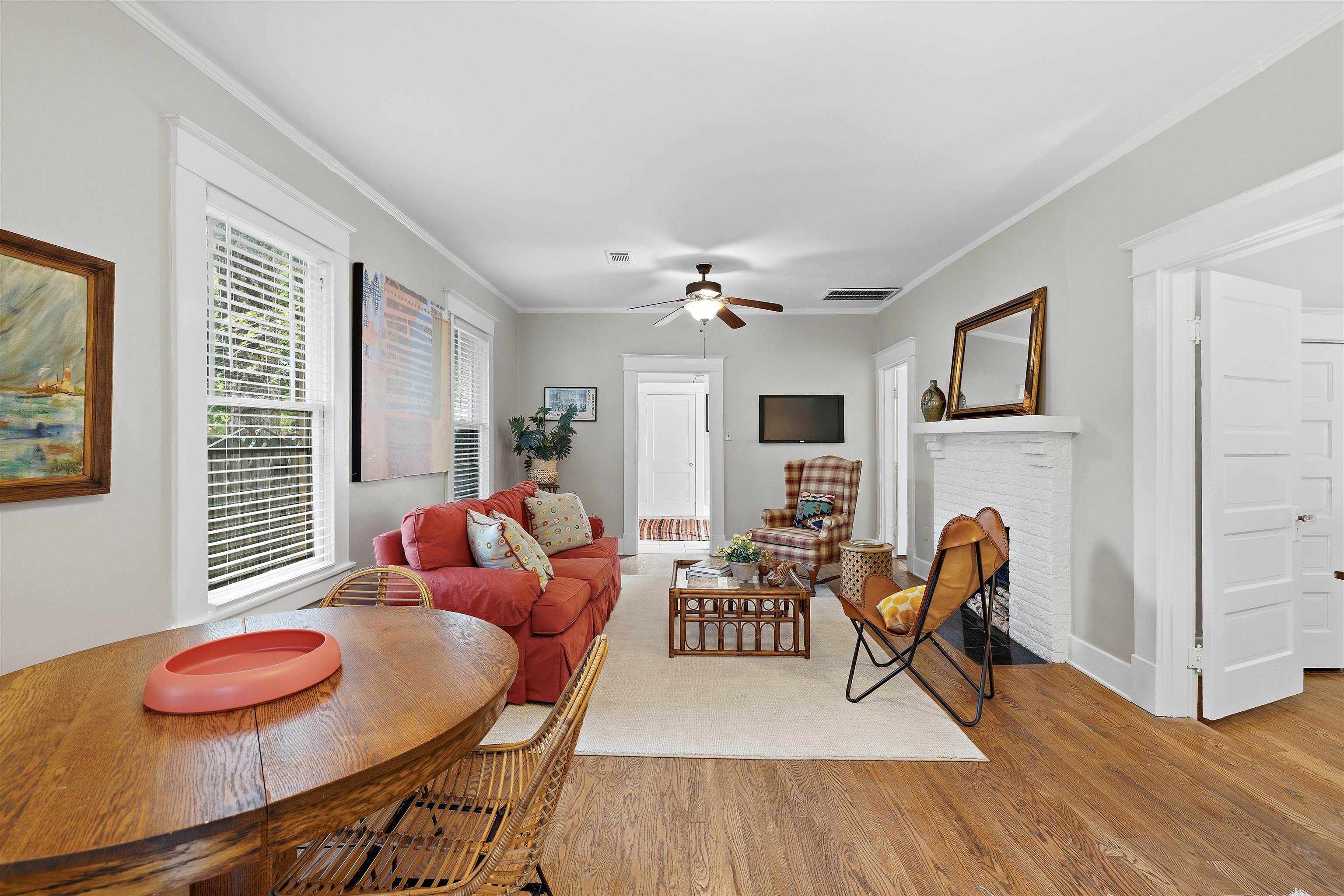 1058 Fleece St Property Photo 3