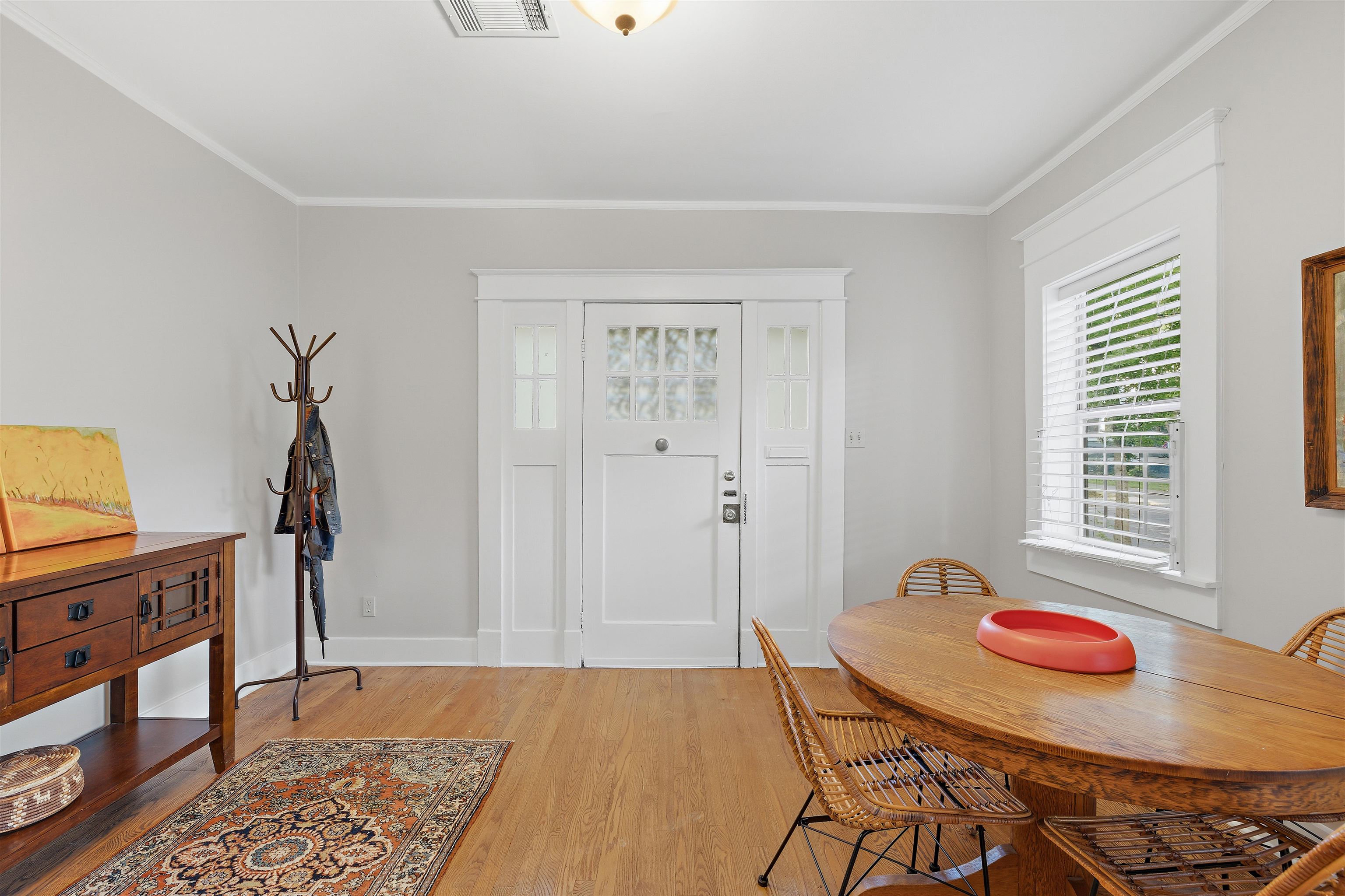 1058 Fleece St Property Photo 5