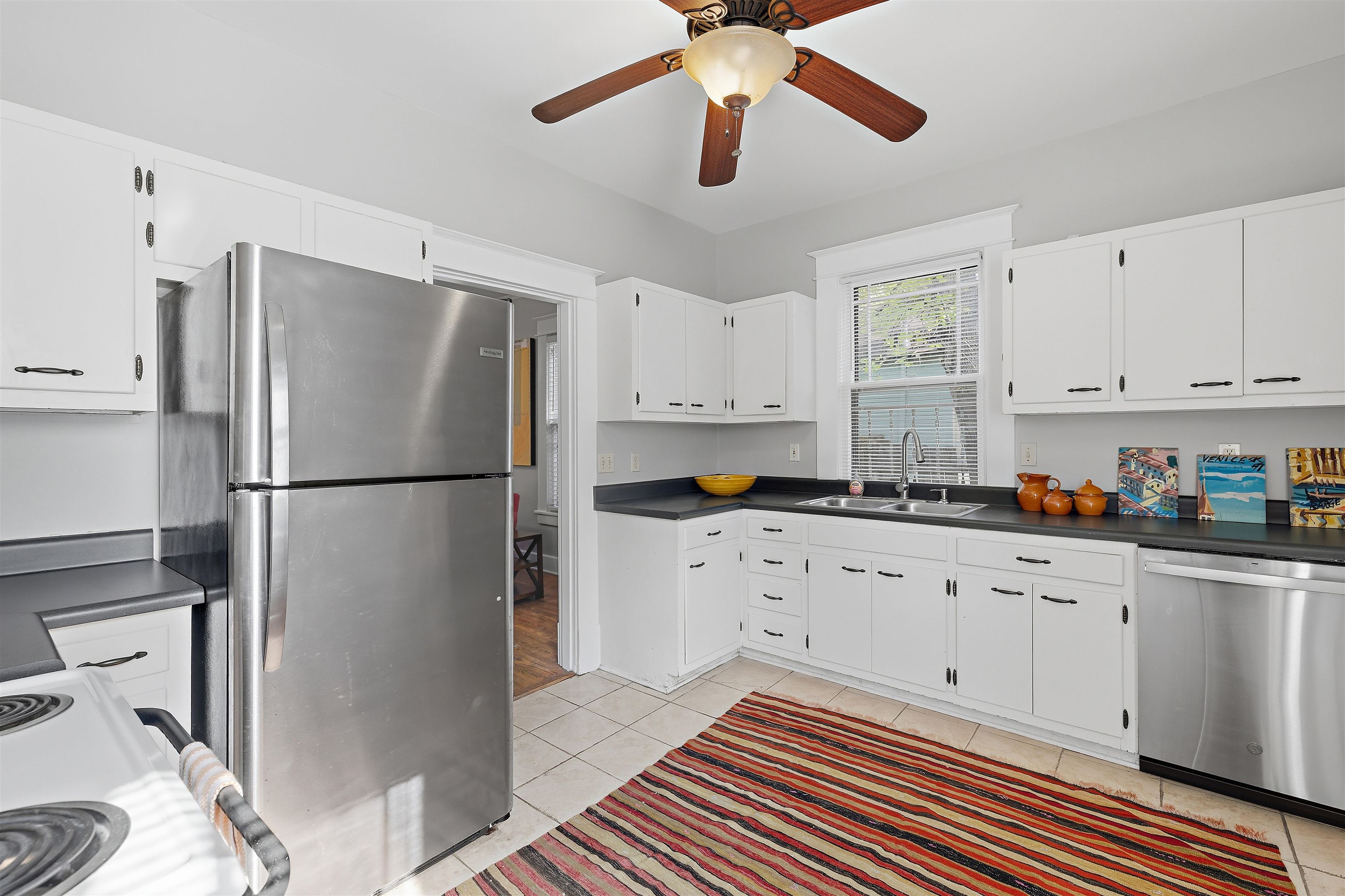 1058 Fleece St Property Photo 23