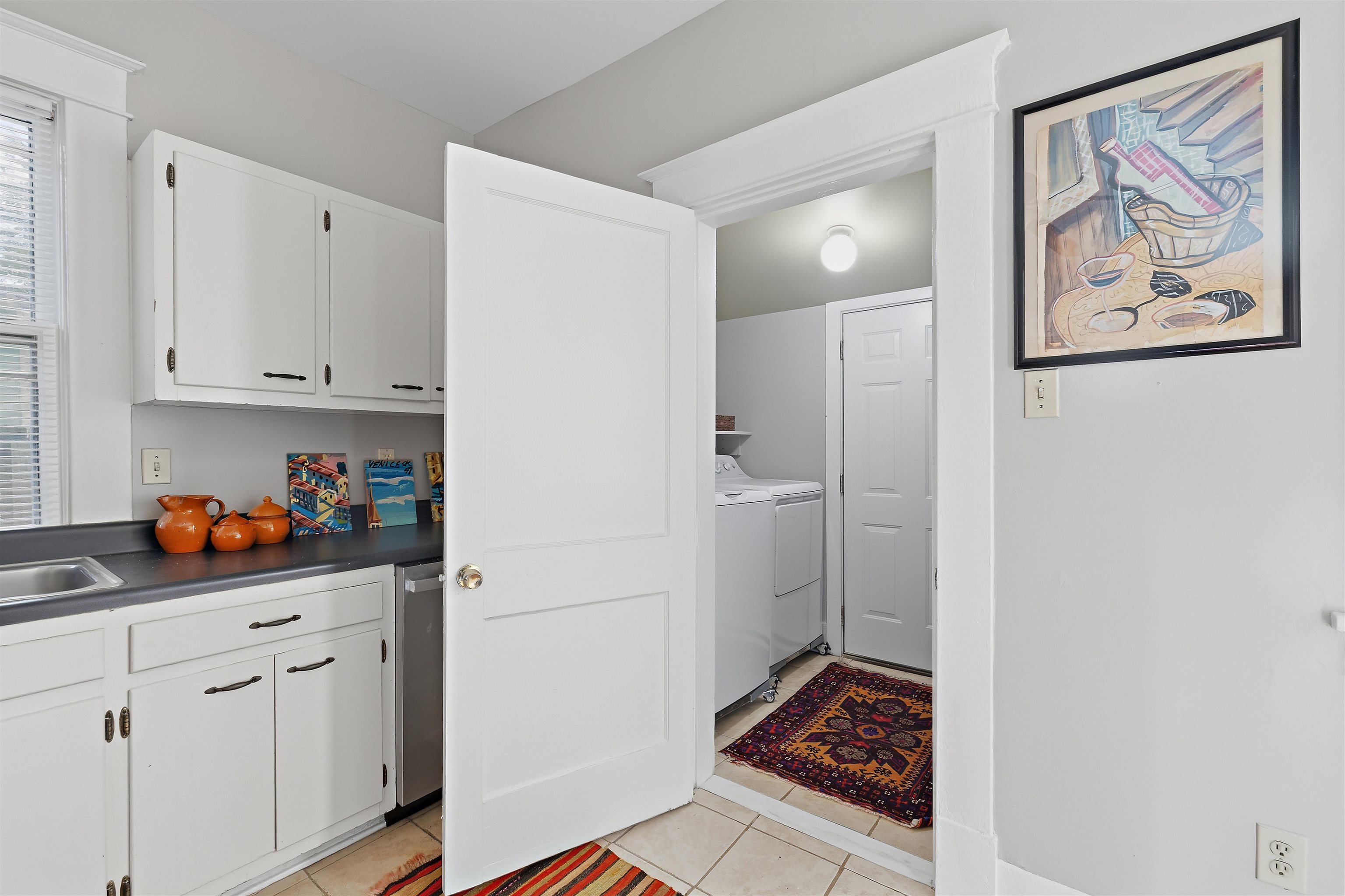 1058 Fleece St Property Photo 24