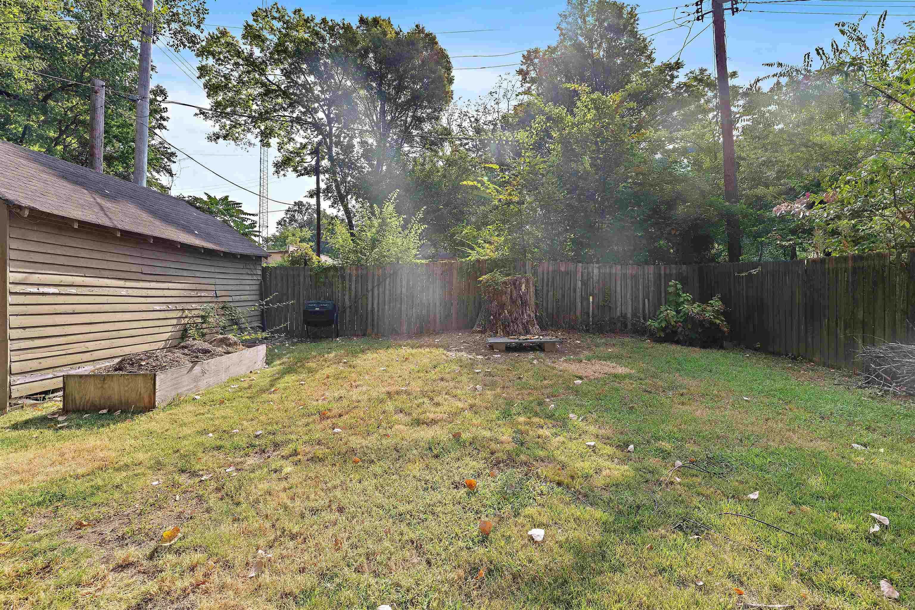 1058 Fleece St Property Photo 27