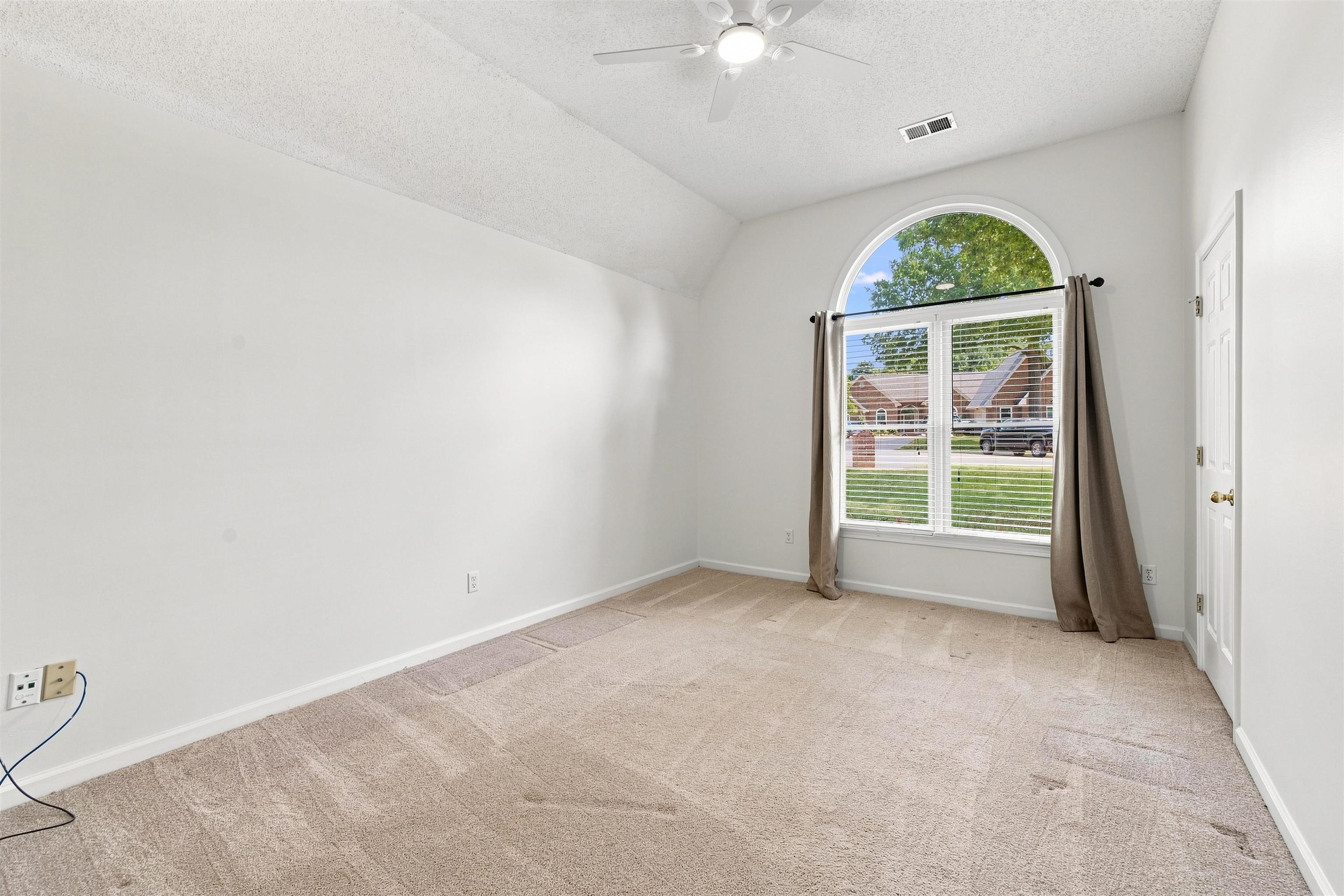 216 Alan Cv Property Photo 12