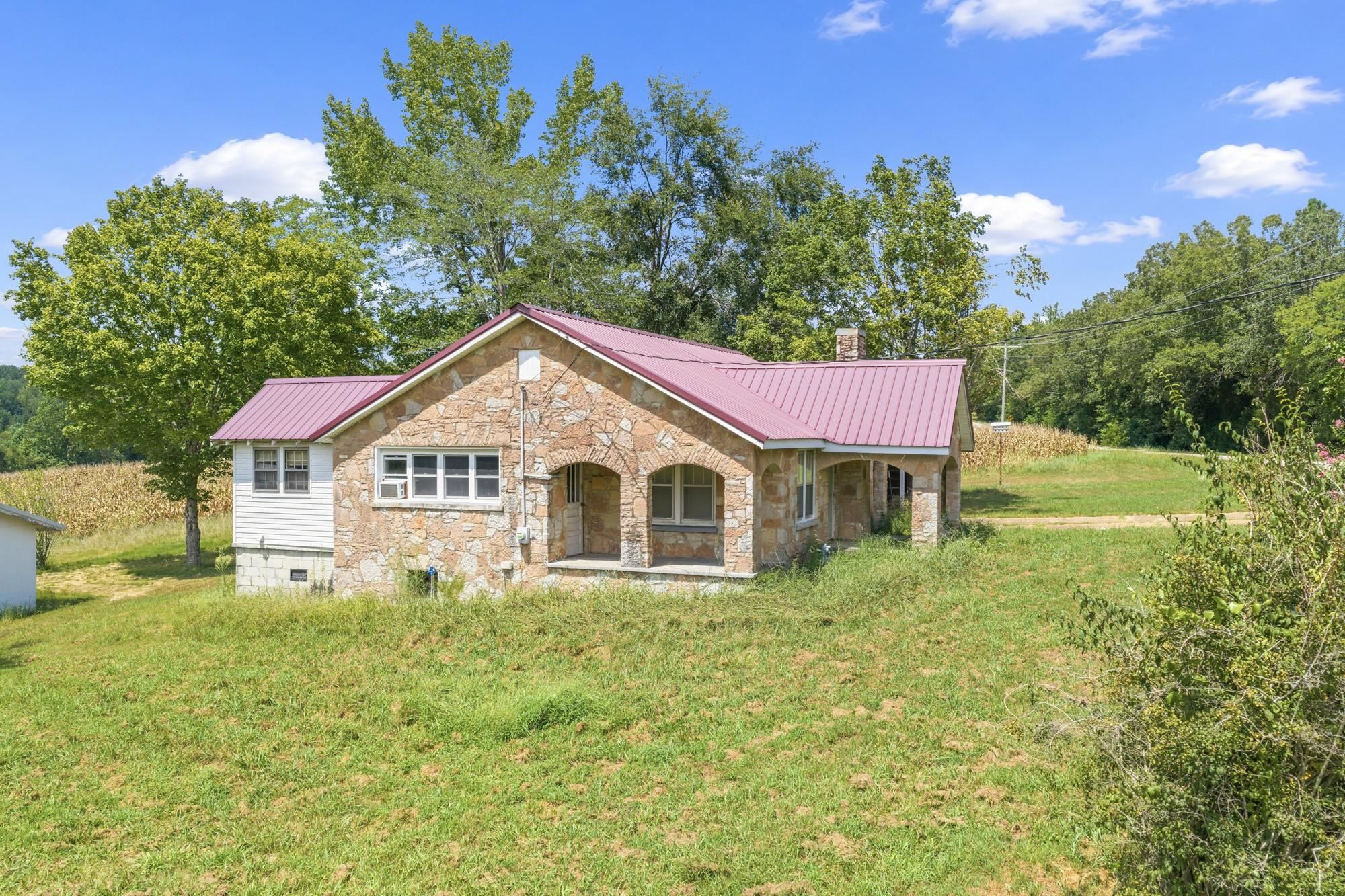 6032 Brooksie Thompson Rd Property Photo 13