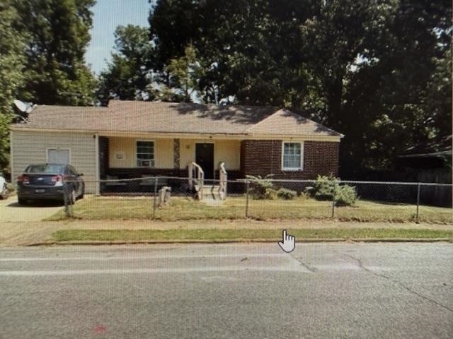3102 ST CHARLES DR Property Photo 1