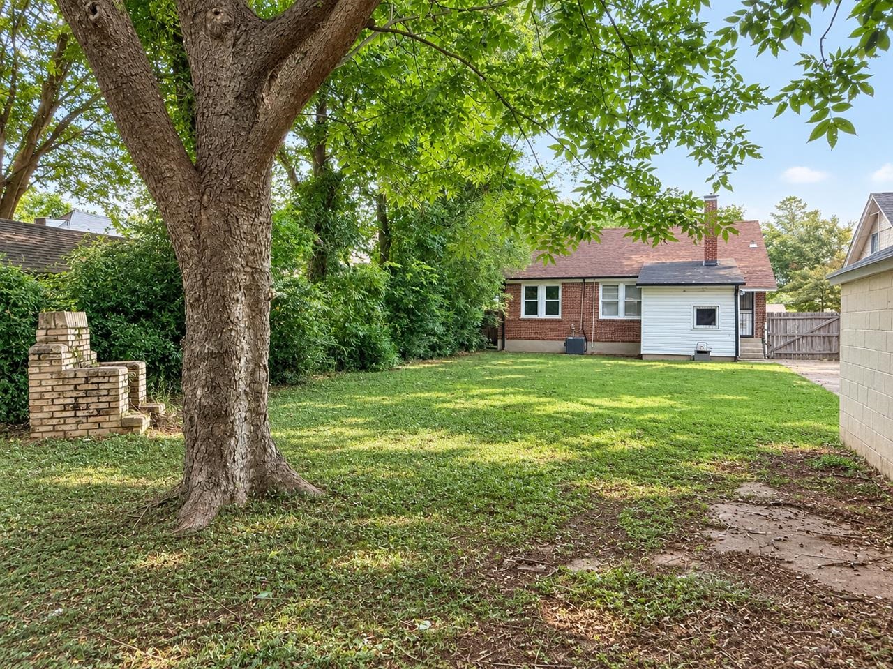 1809 Crump Ave Property Photo 20