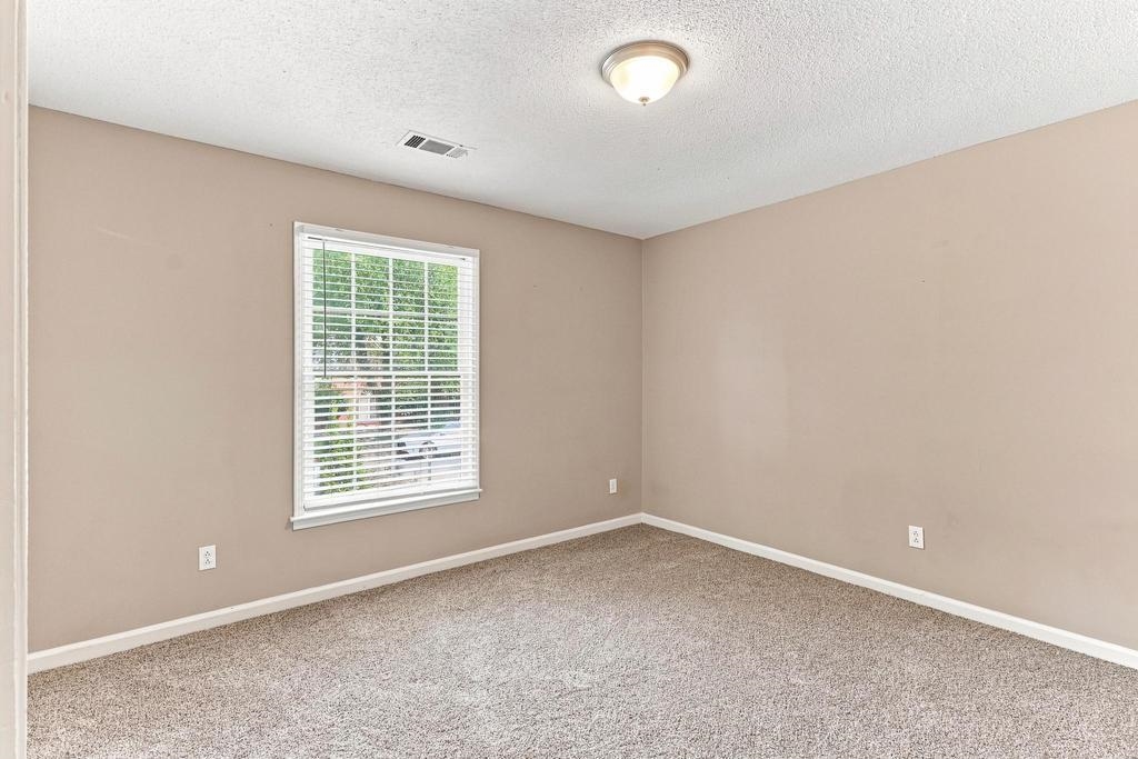 8941 Hickory Trail Dr Property Photo 19