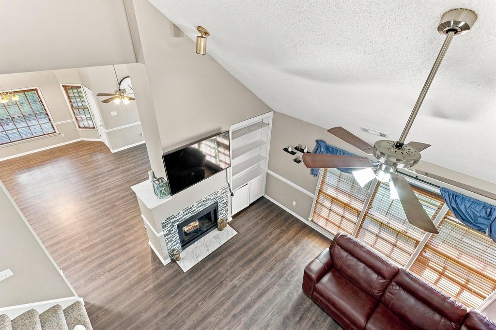 8941 Hickory Trail Dr Property Photo 20