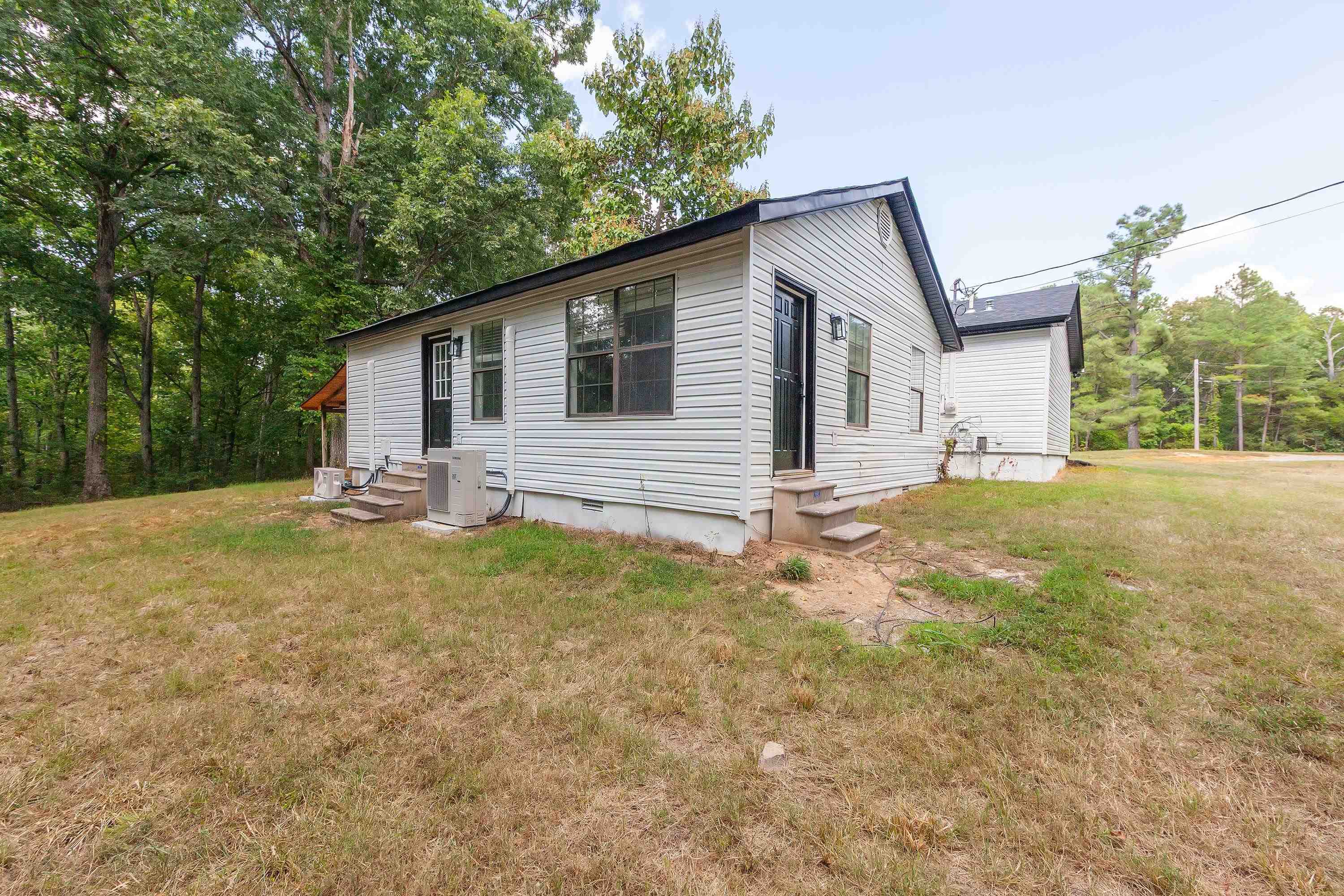 3690 Callahan Rd Property Photo 23