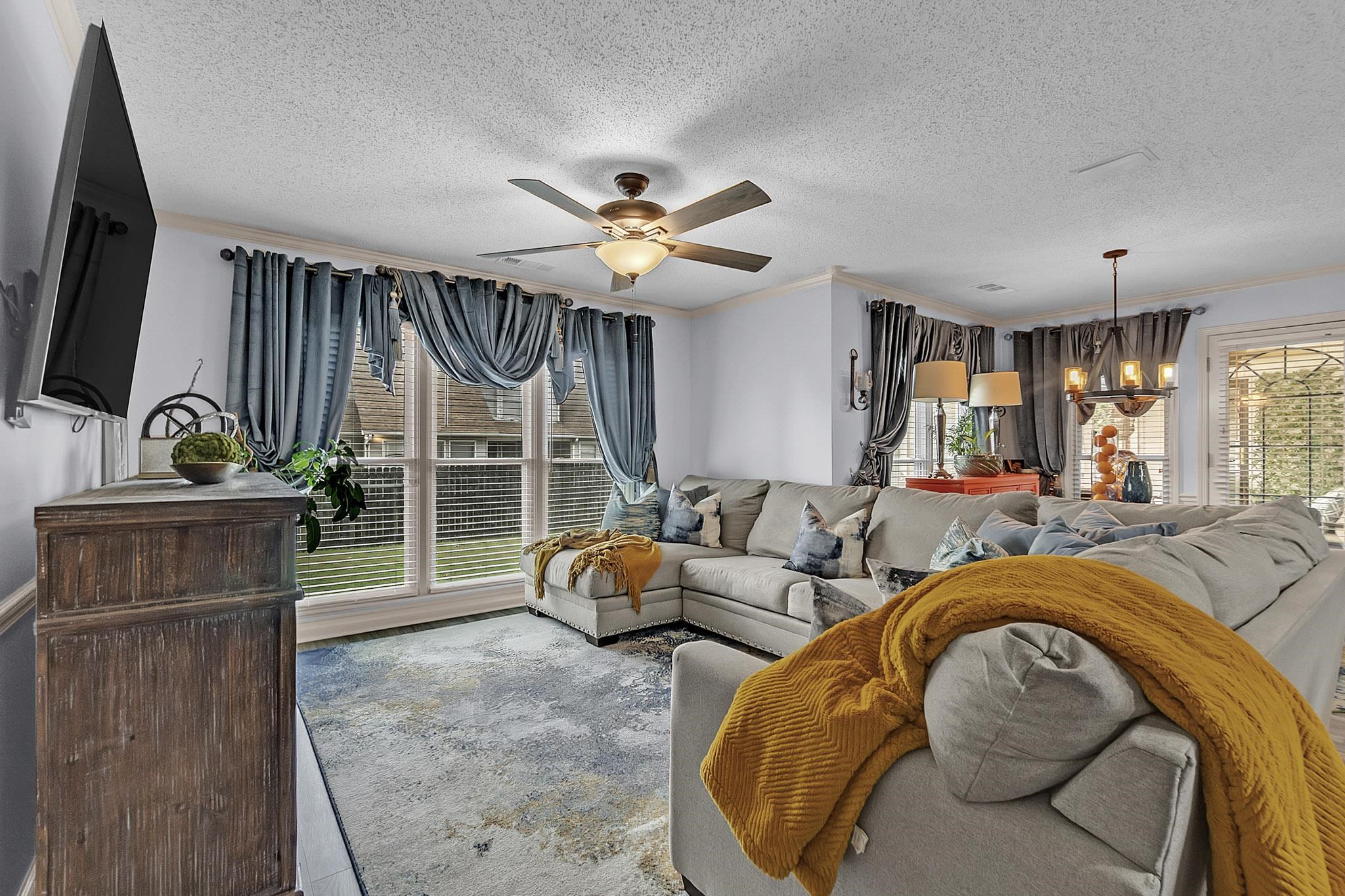 9002 Brent Ln Property Photo 11