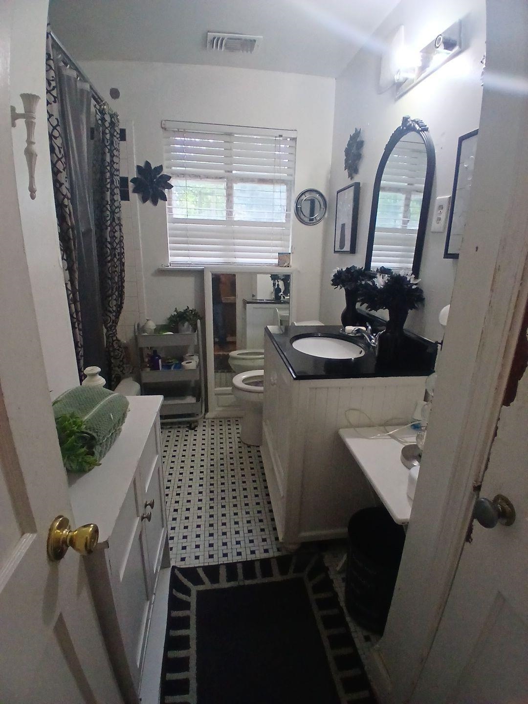 4480 Garnett Rd Property Photo 3