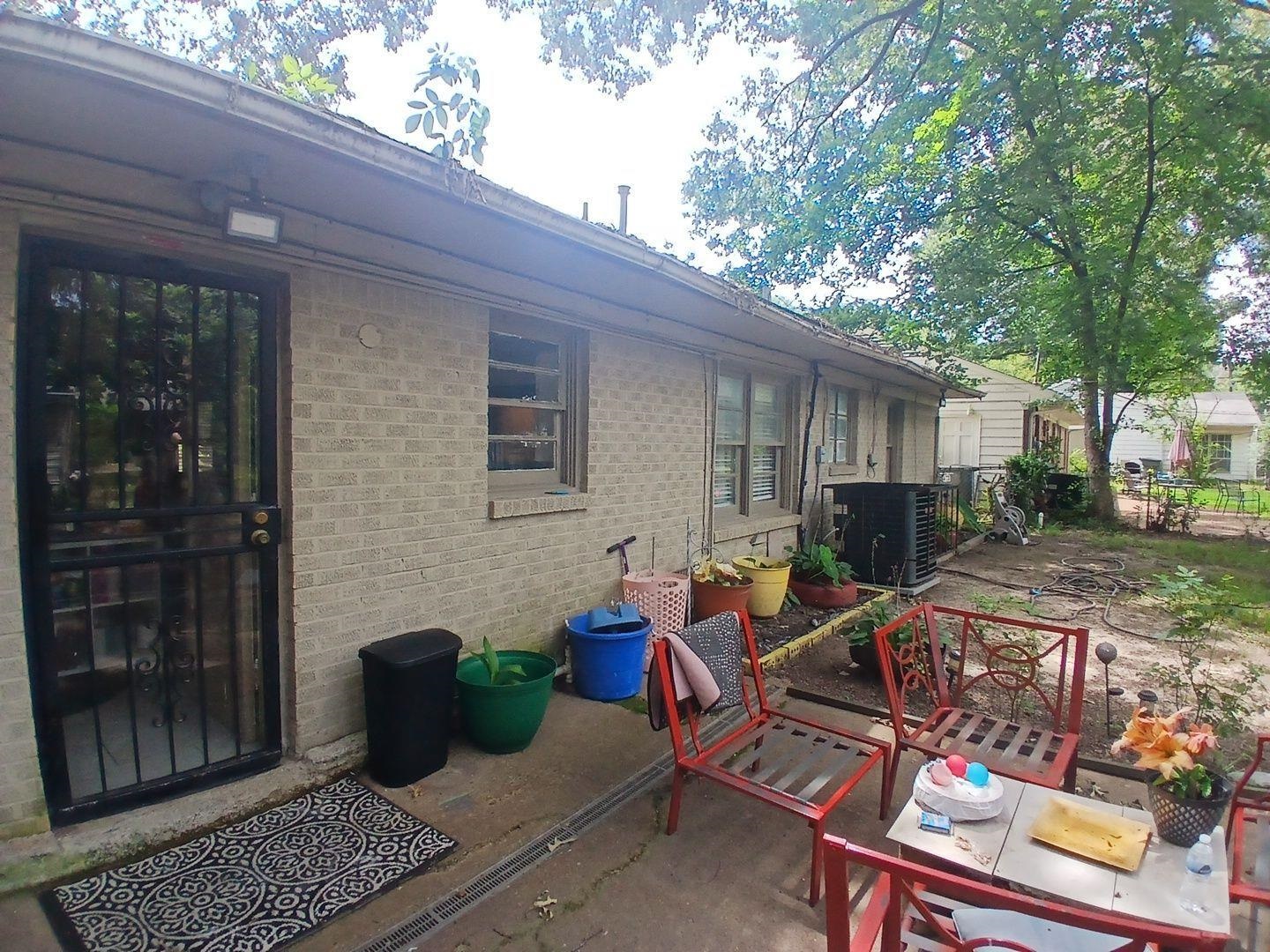 4480 Garnett Rd Property Photo 8