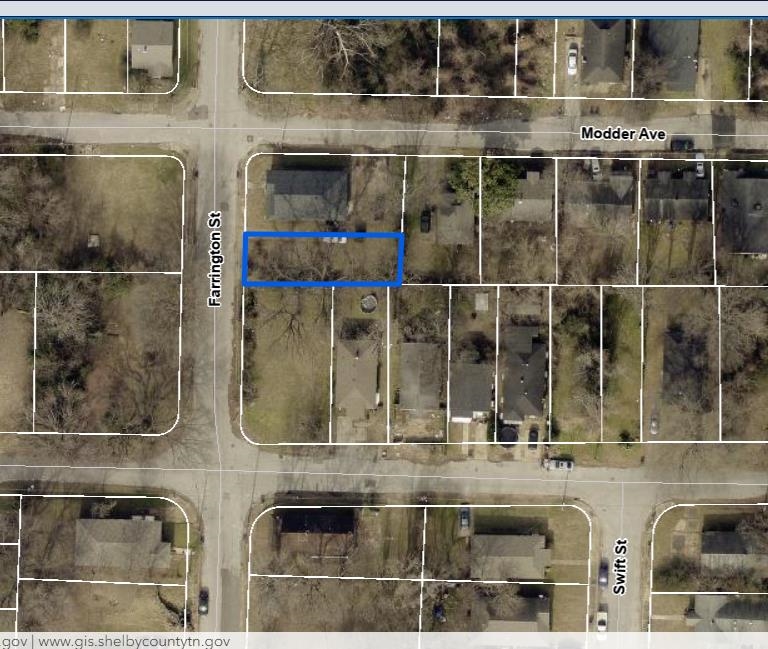 1818 Farrington St Property Photo 2