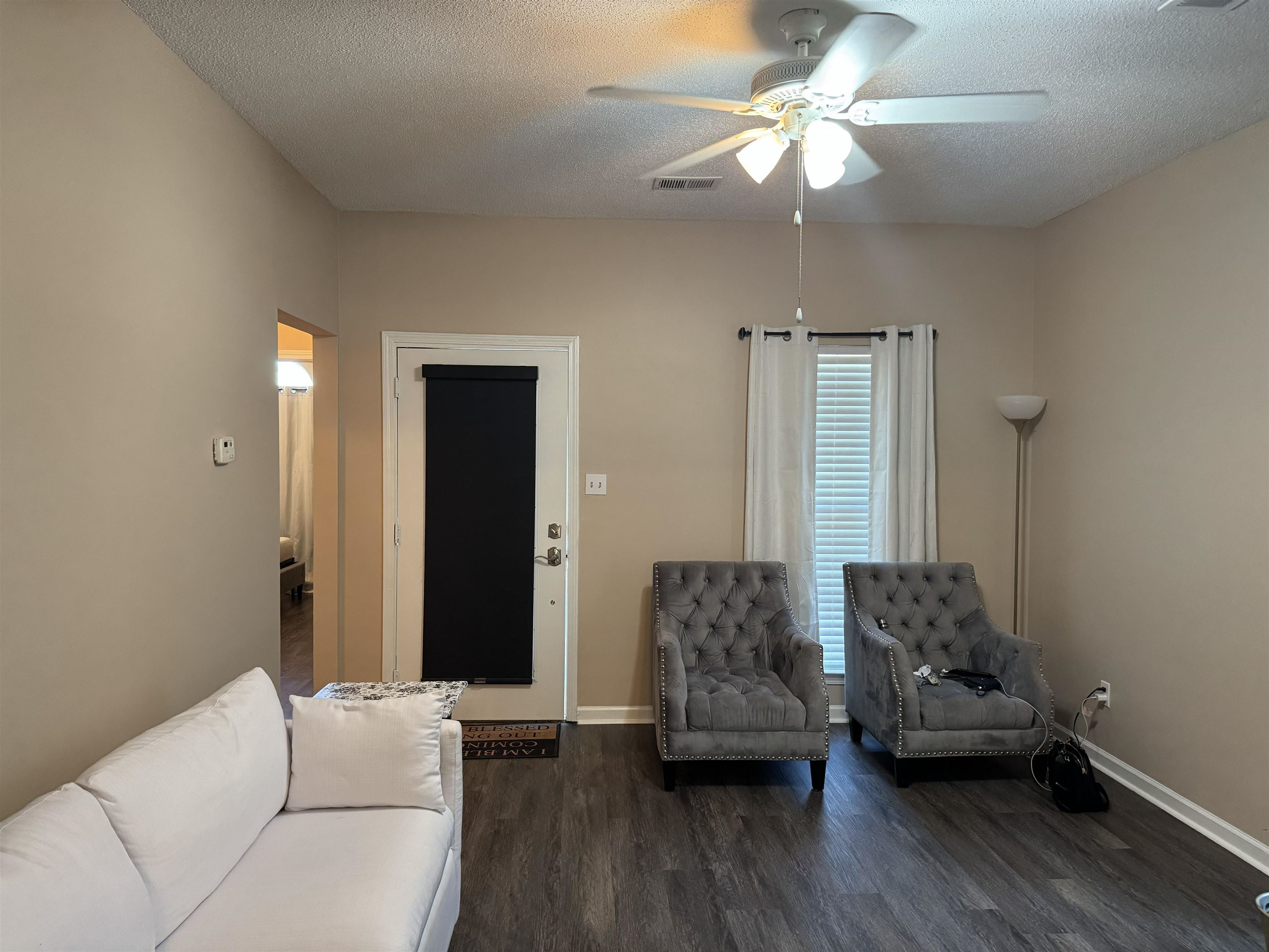 7758 Wolf Hollow Dr Property Photo 3