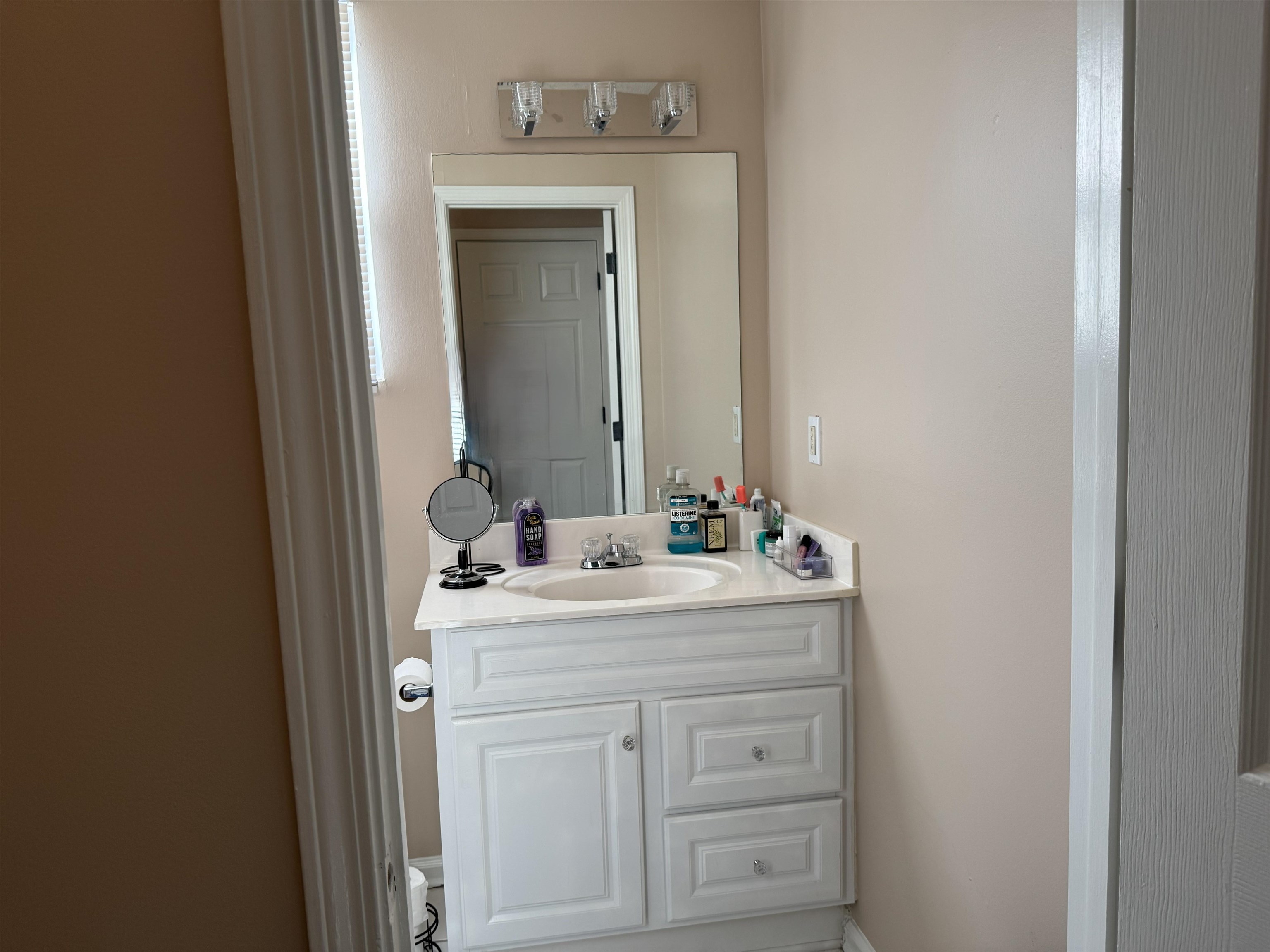7758 Wolf Hollow Dr Property Photo 15