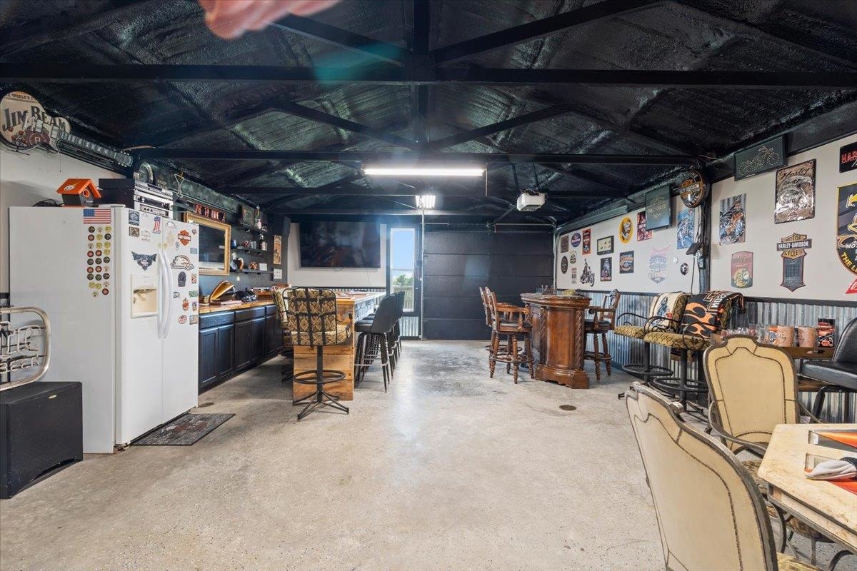 7591 E Kerrville-rosemark Rd Property Photo 33