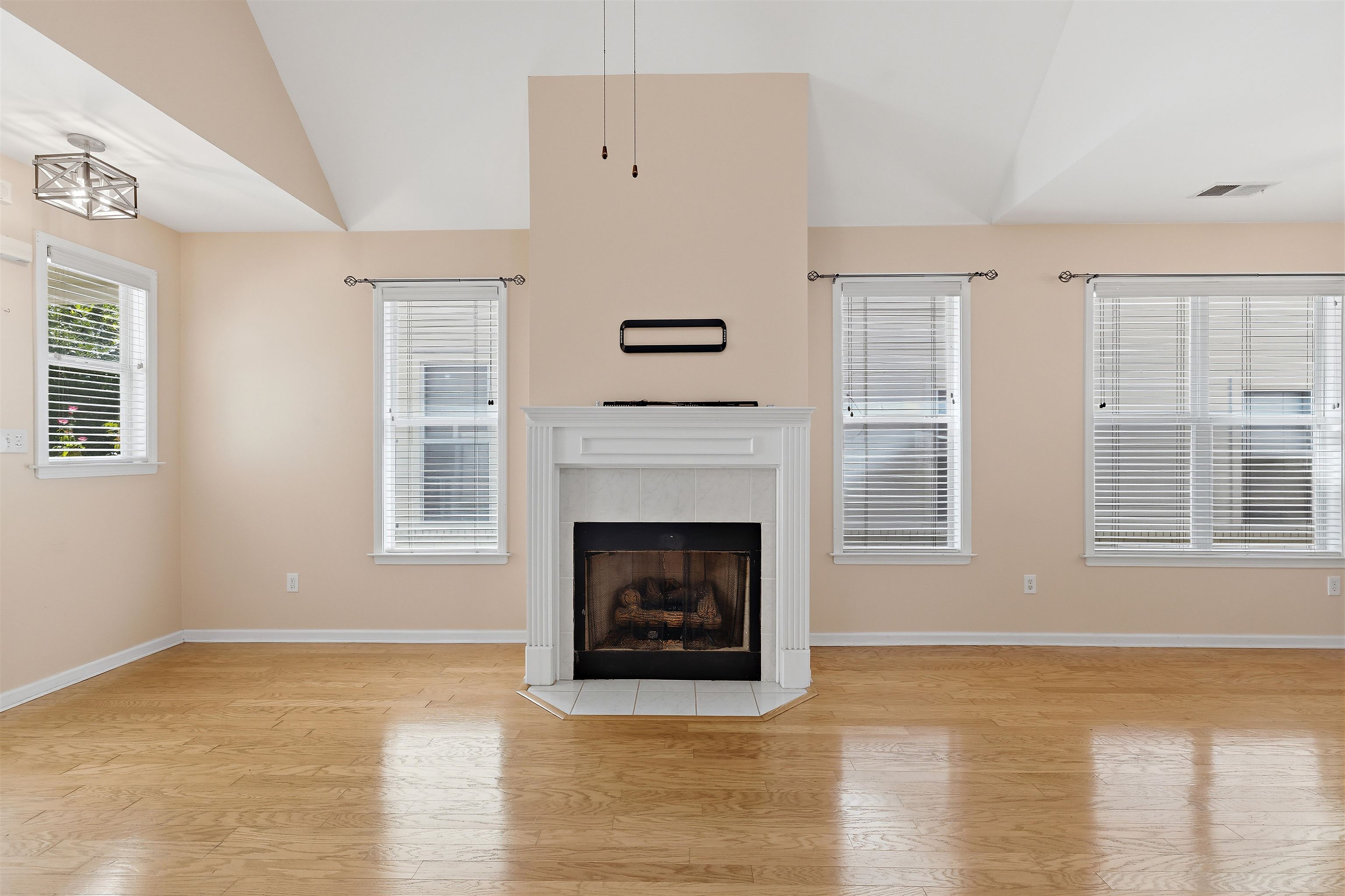 1183 Harbor River Dr Property Photo 29