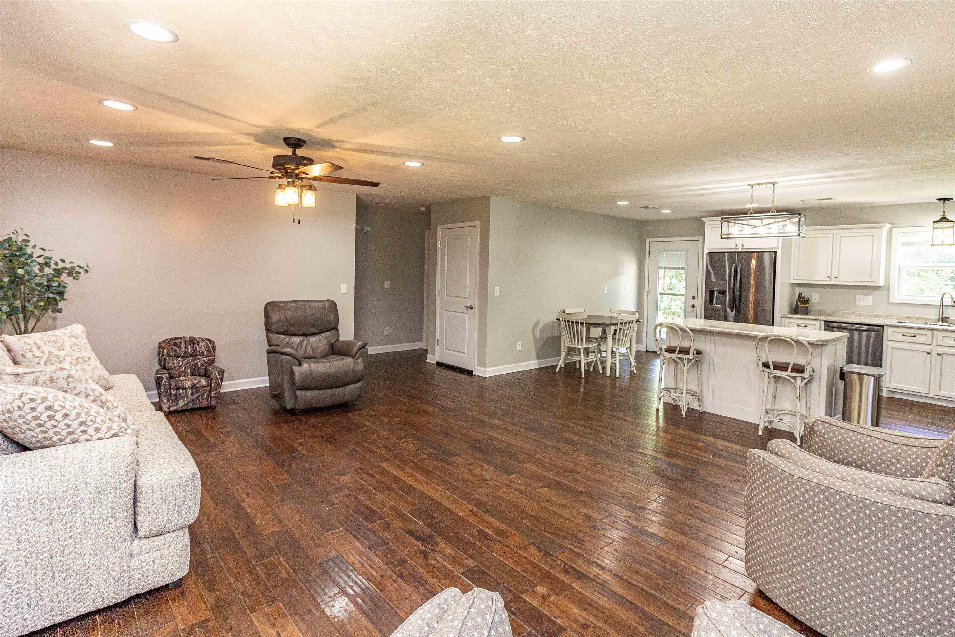 130 Amelia Briann Dr Property Photo 10