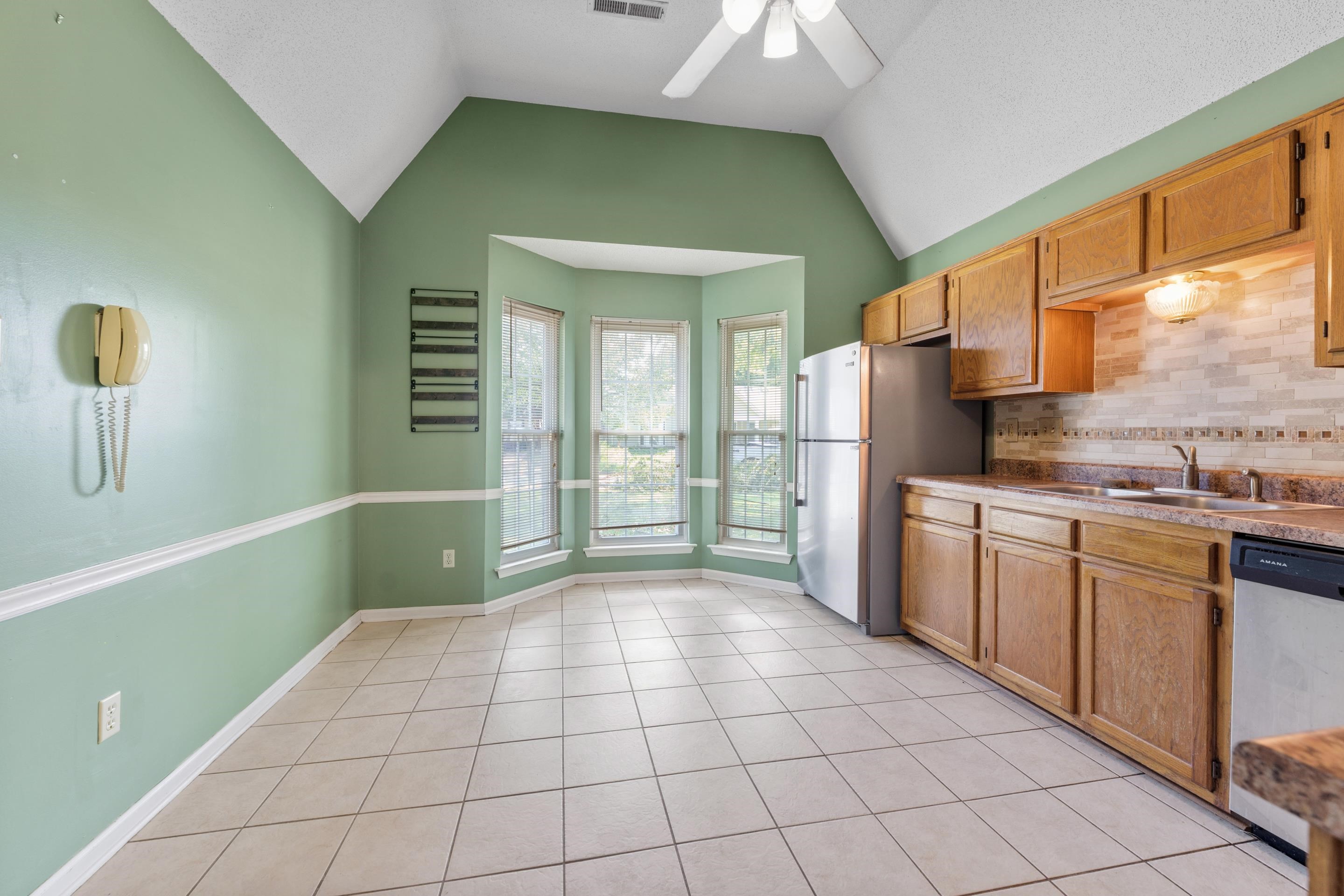 2621 Sunbury Cir Property Photo 7