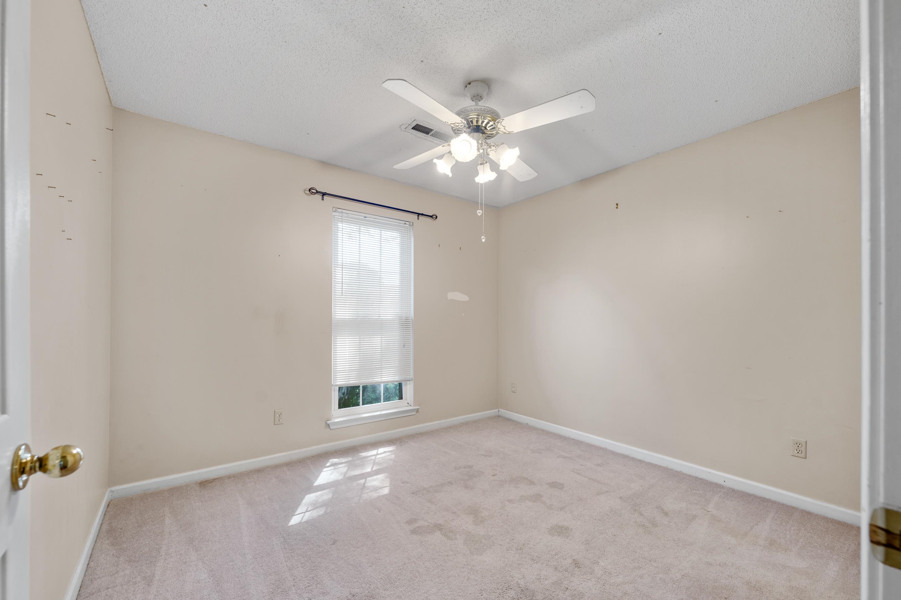 2621 Sunbury Cir Property Photo 14