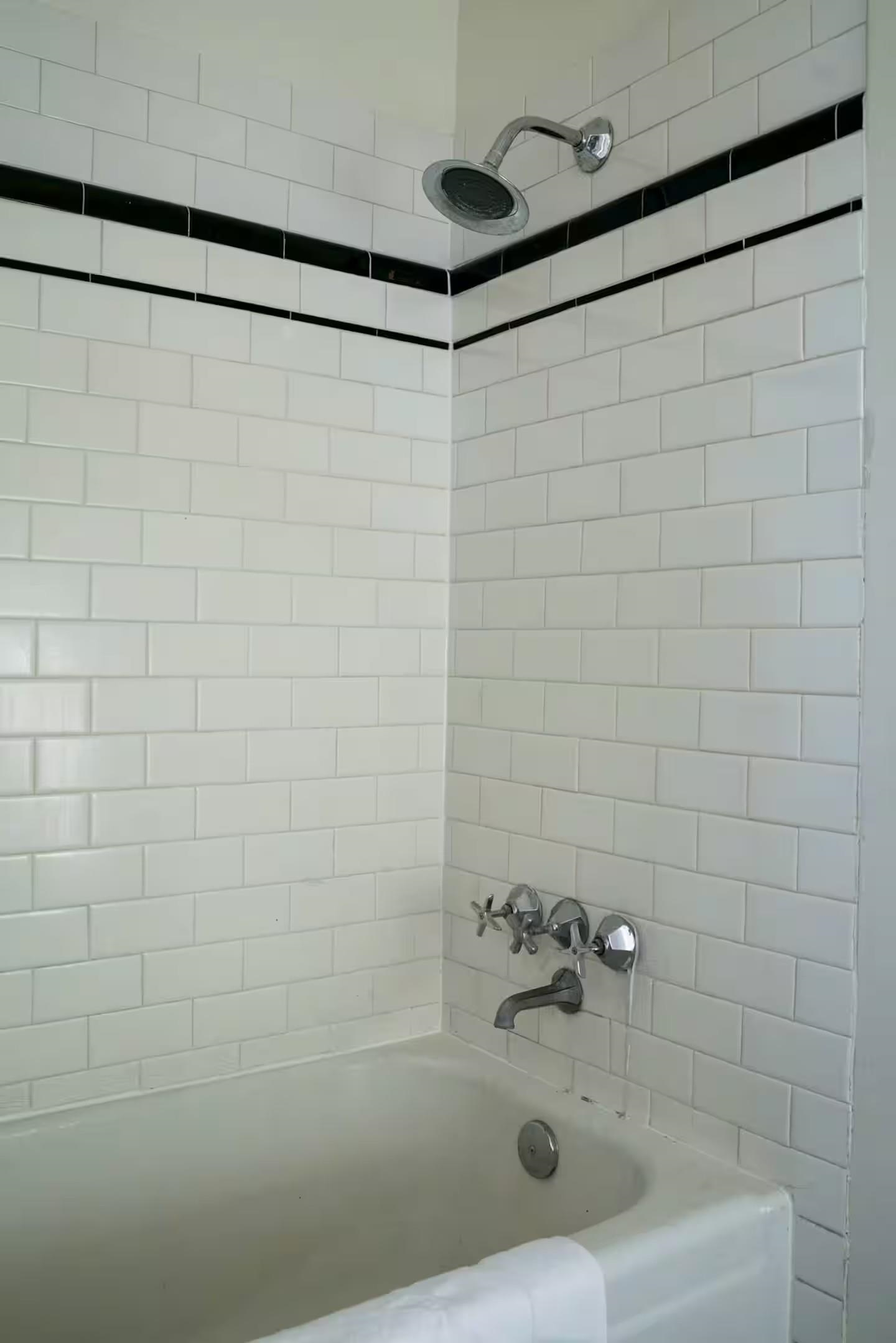 158 N Willett St Property Photo 18