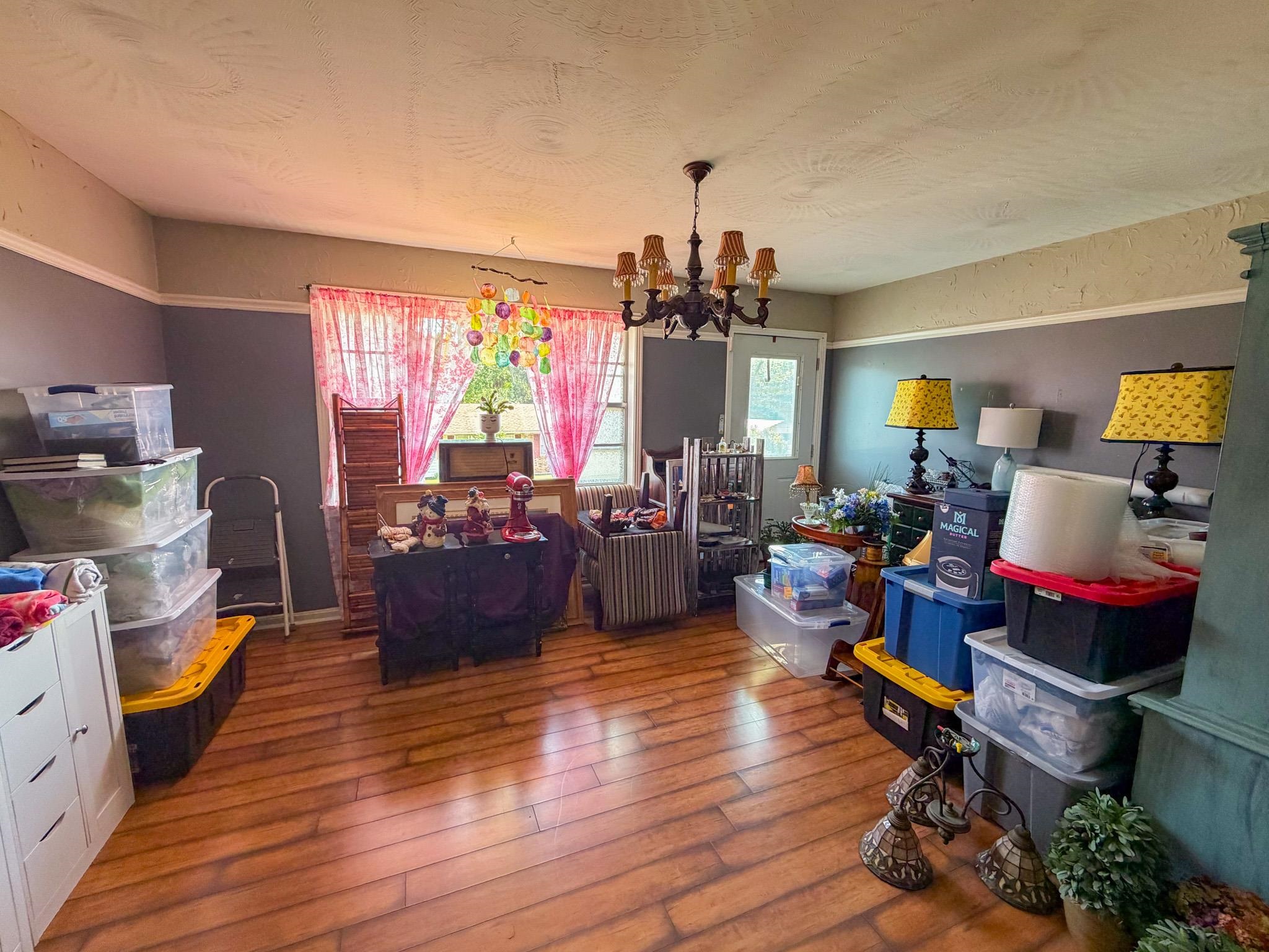 1580 Magnolia Cir Property Photo 4