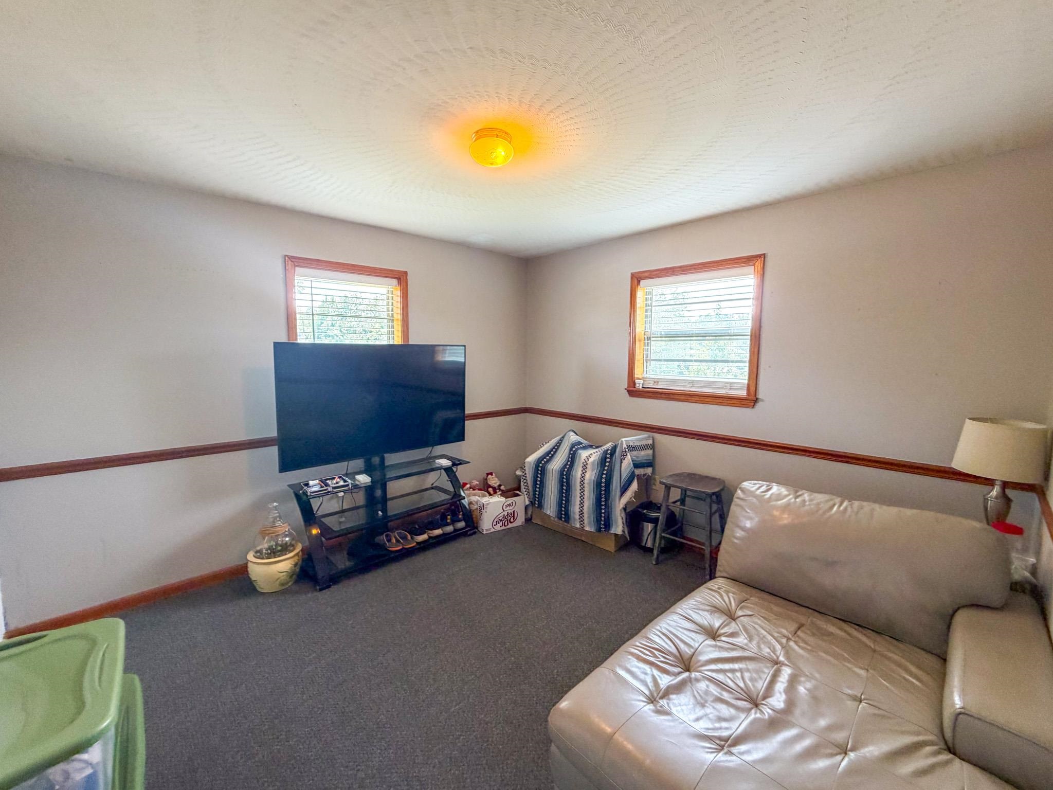 1580 Magnolia Cir Property Photo 10