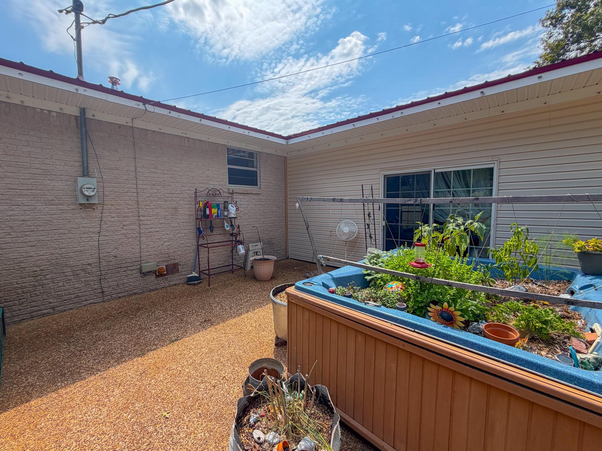 1580 Magnolia Cir Property Photo 13