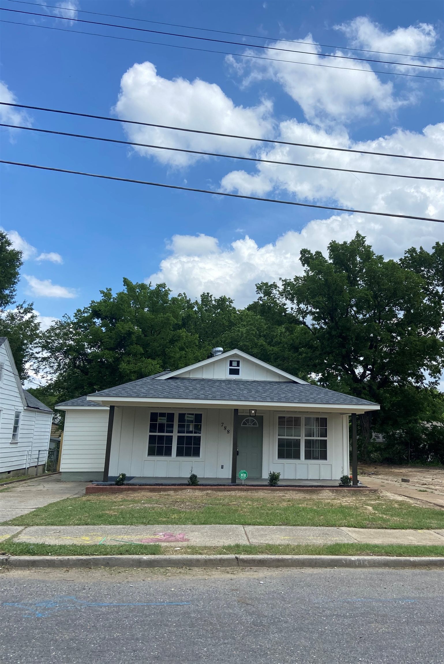 788 N MERTON ST Property Photo 1