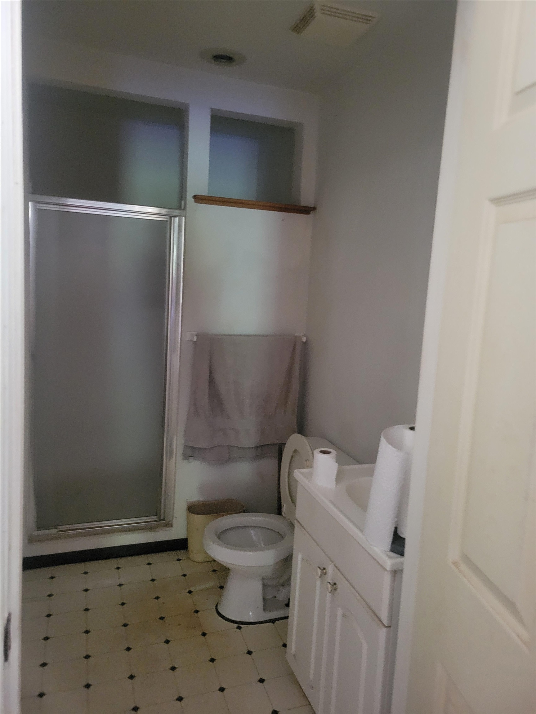 140 Halliburton Ave Property Photo 15