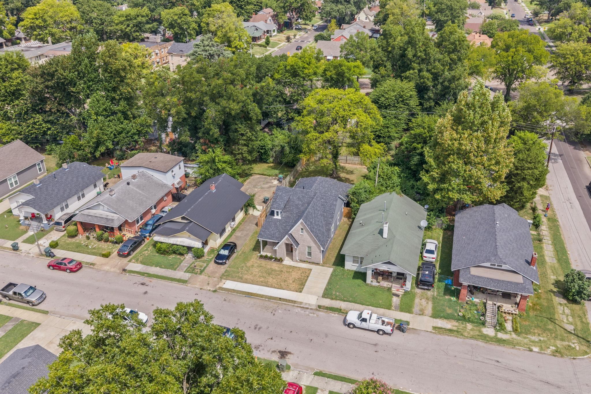 1488 Lyndale Ave Property Photo 33