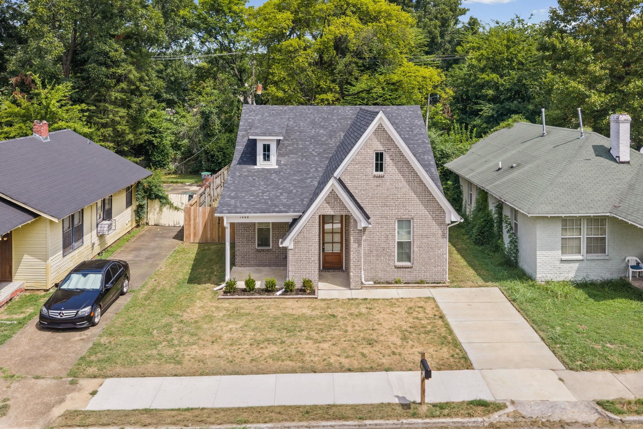 1488 Lyndale Ave Property Photo 38