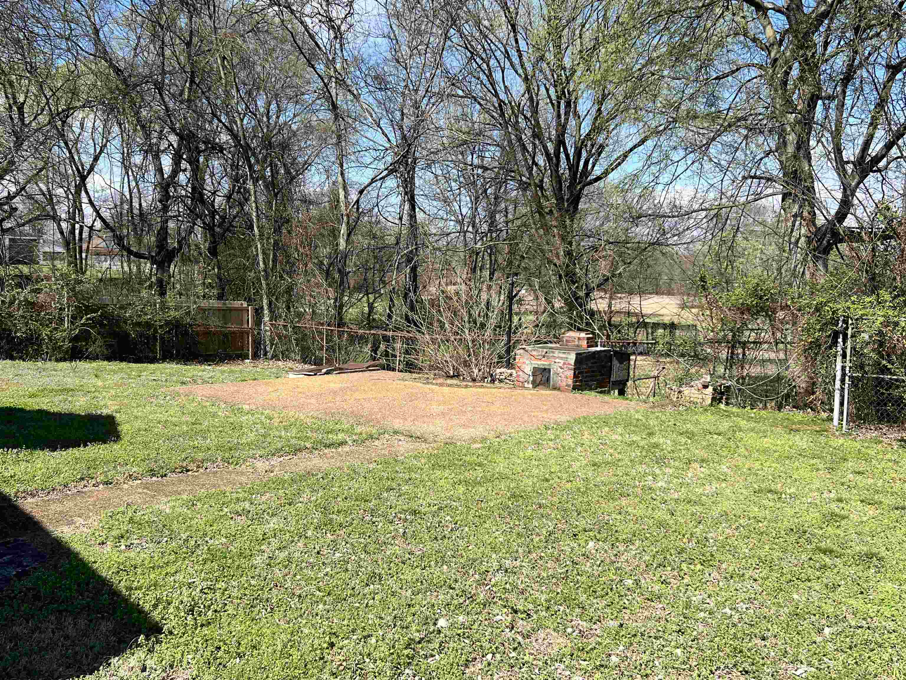 1102 Chicago Ave Property Photo 2