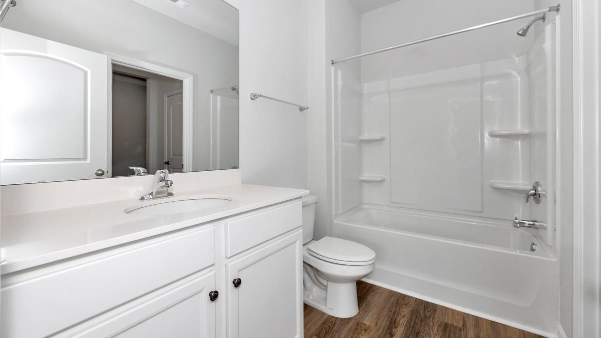 650 Riverdale Dr Property Photo 24