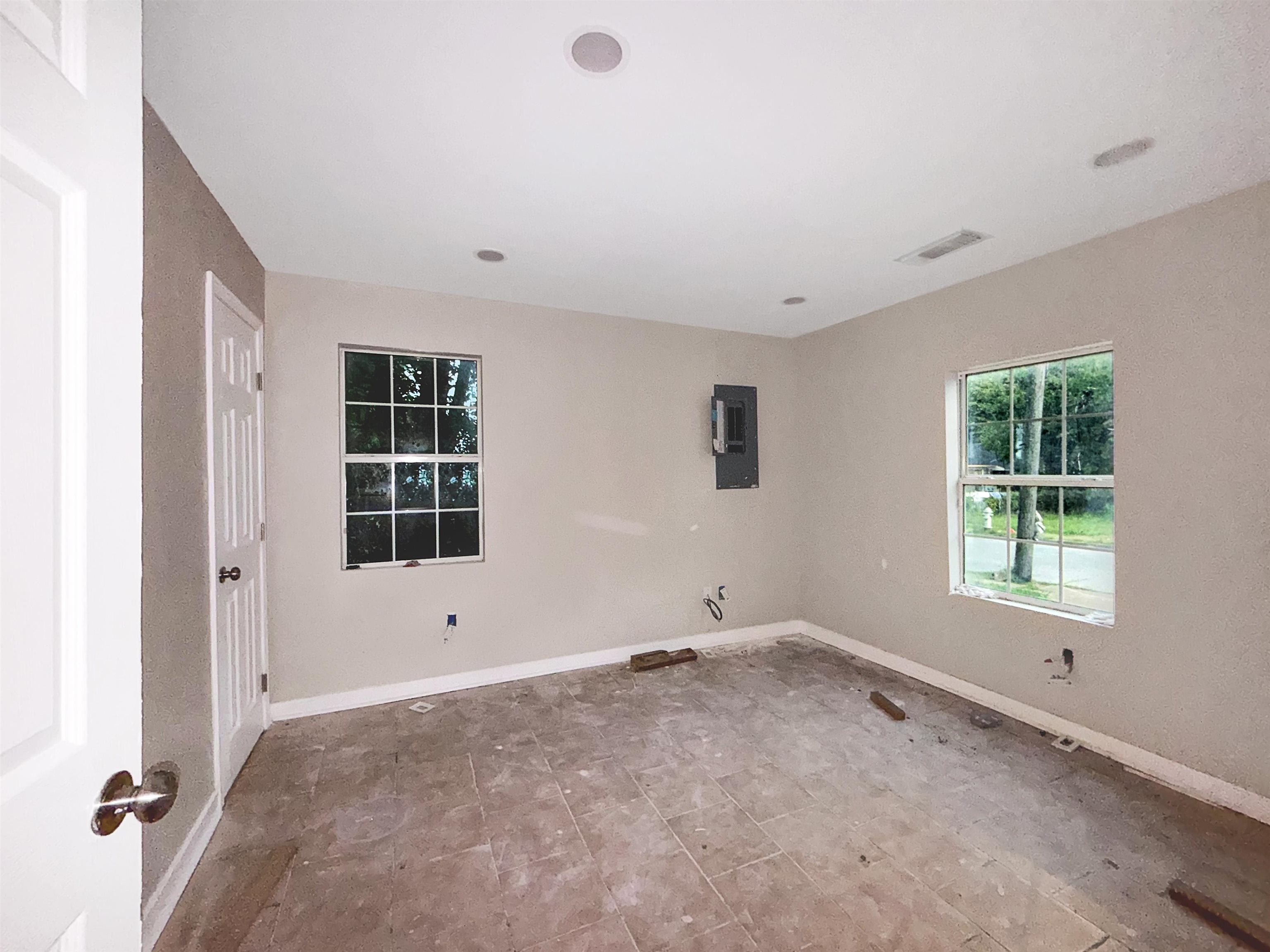 2352 Shasta Ave Property Photo 10