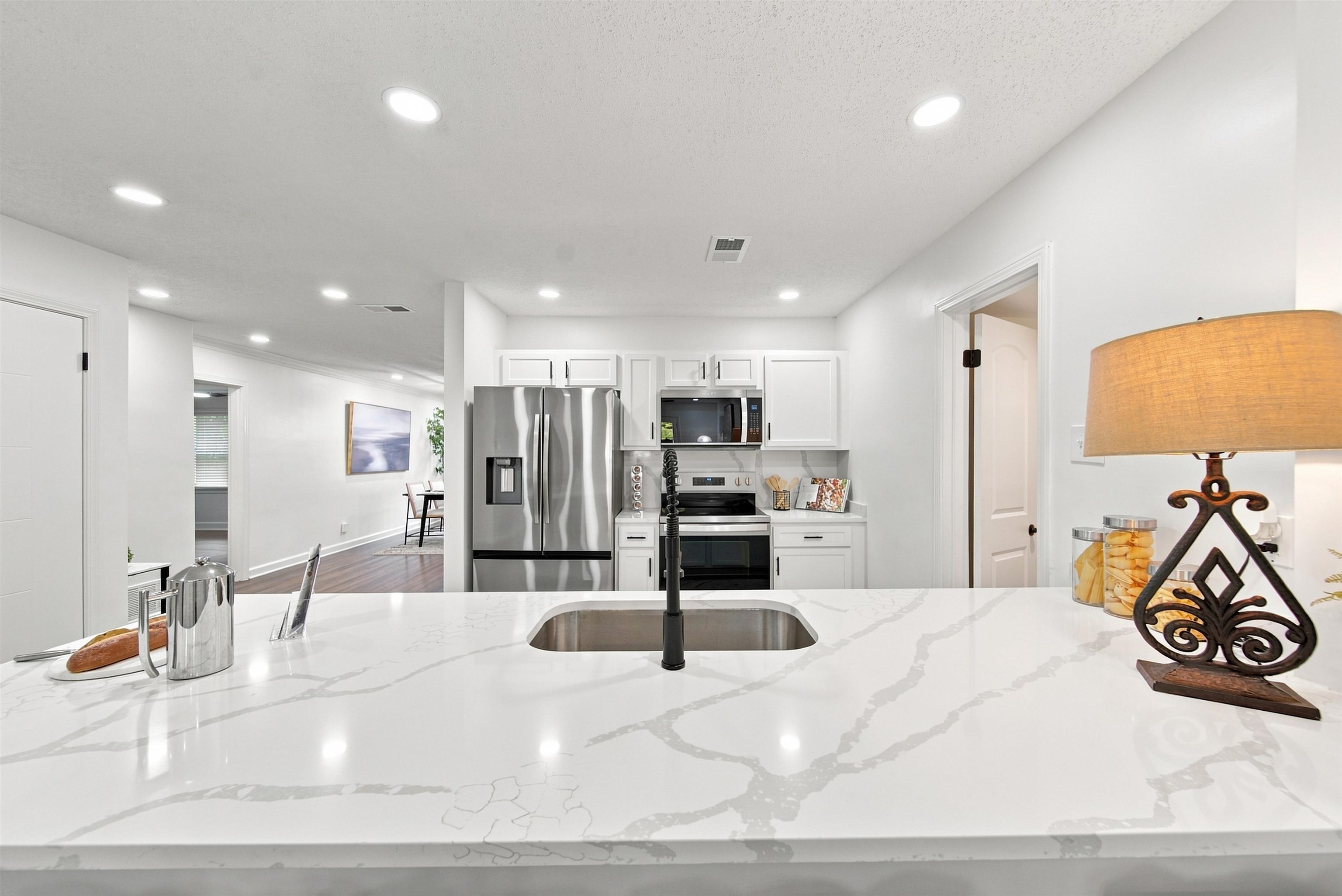 458 Gerald Rd Property Photo 10
