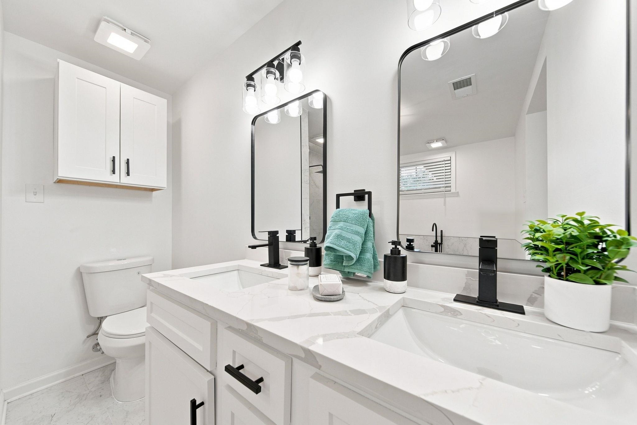 458 Gerald Rd Property Photo 30
