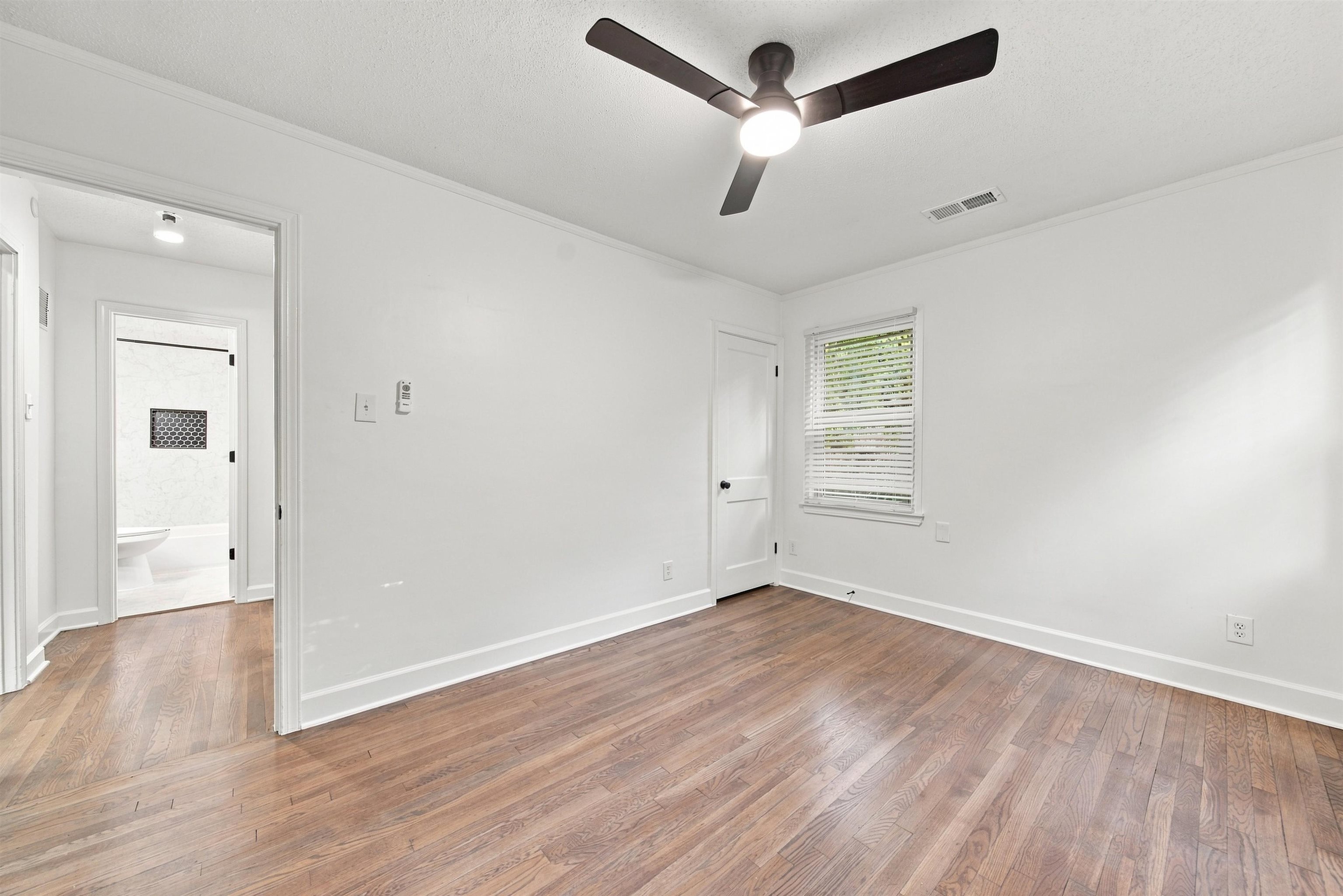 458 Gerald Rd Property Photo 34