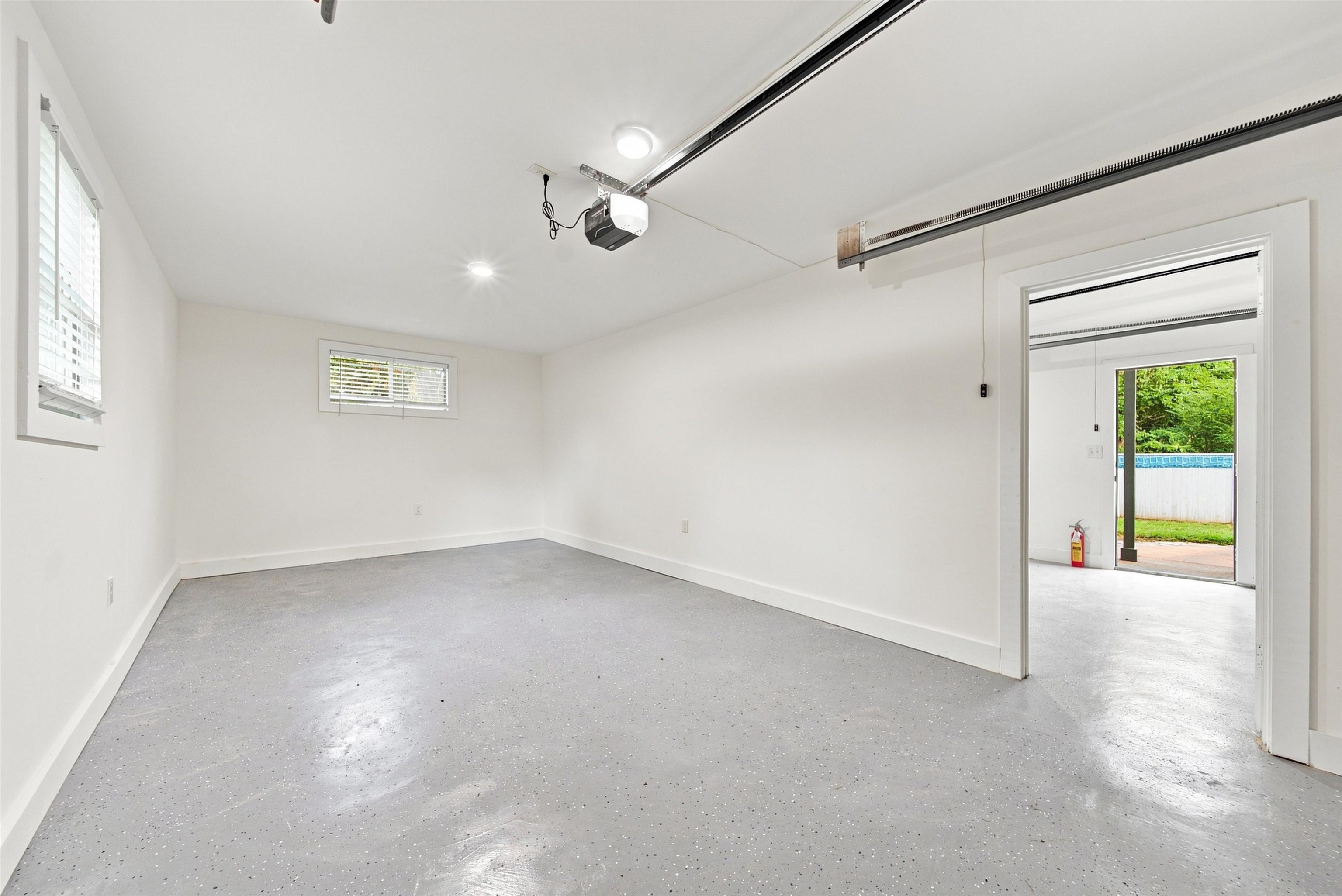 458 Gerald Rd Property Photo 36