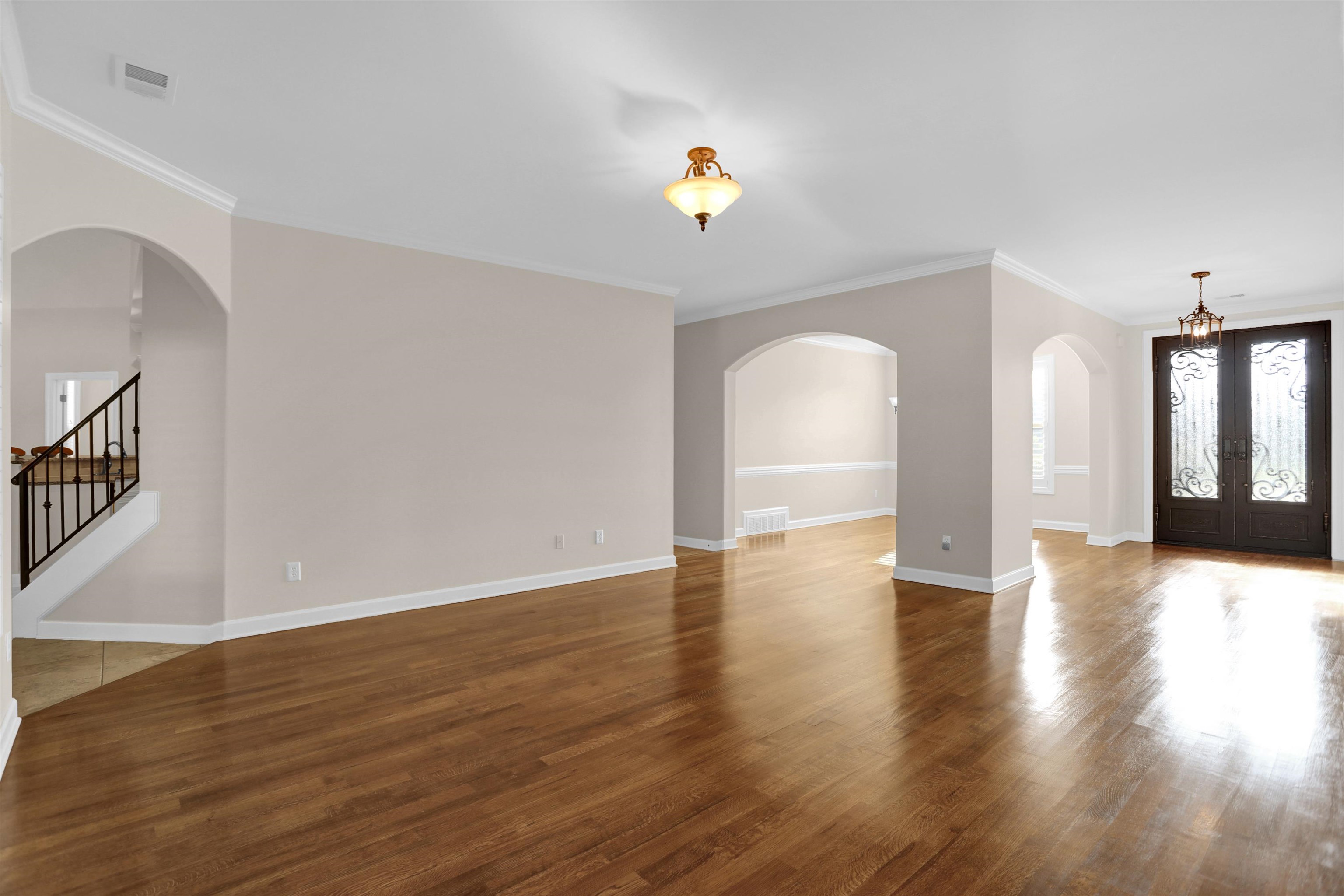 6031 Windsor Oak Dr Property Photo 9