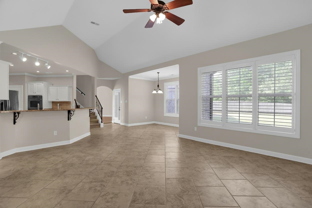 6031 Windsor Oak Dr Property Photo 25