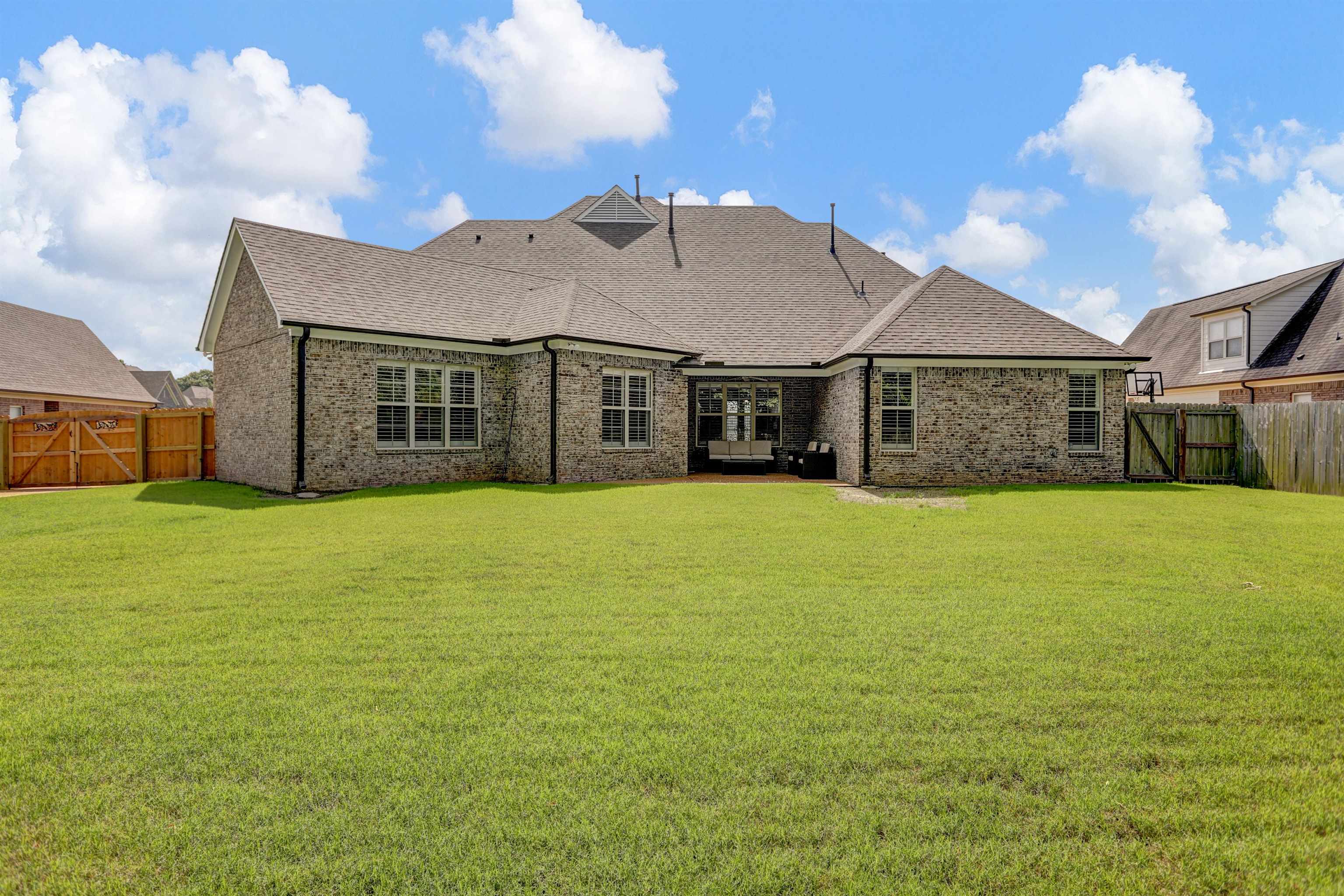 6031 Windsor Oak Dr Property Photo 36