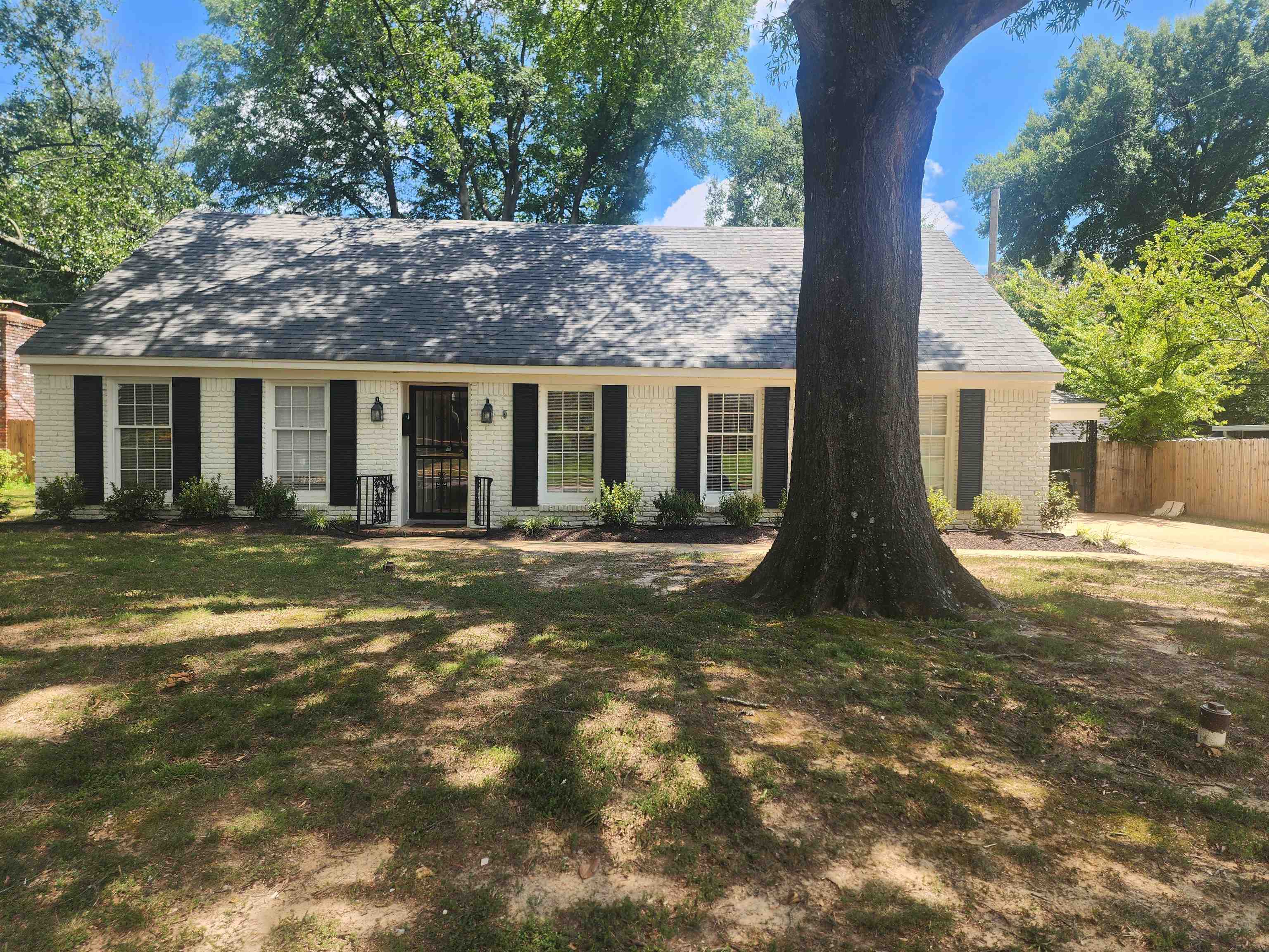 1192 WHITING ST Property Photo 1