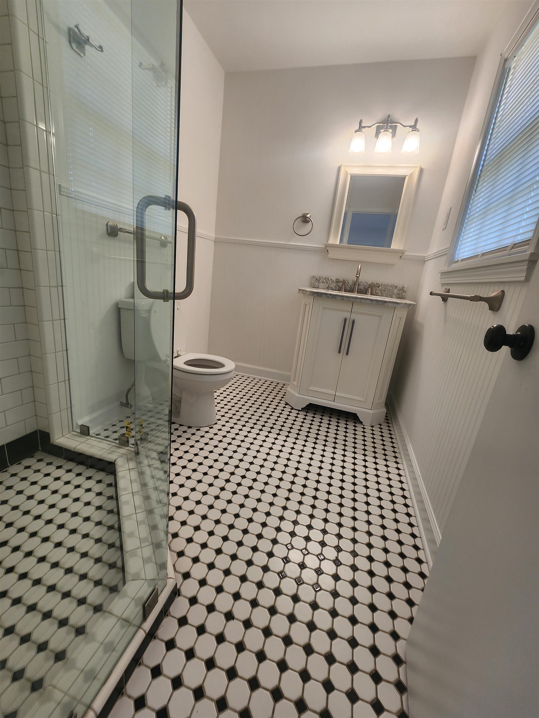 1192 Whiting St Property Photo 8