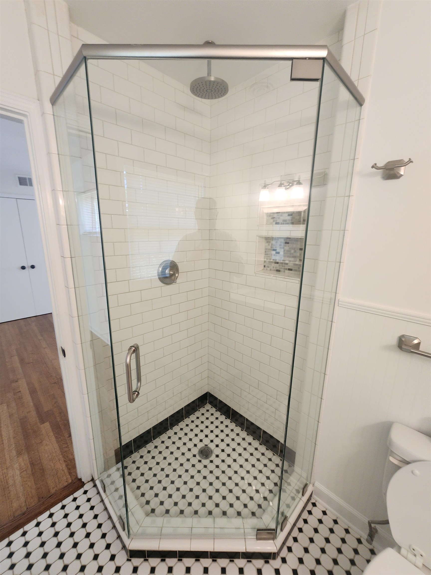 1192 Whiting St Property Photo 9