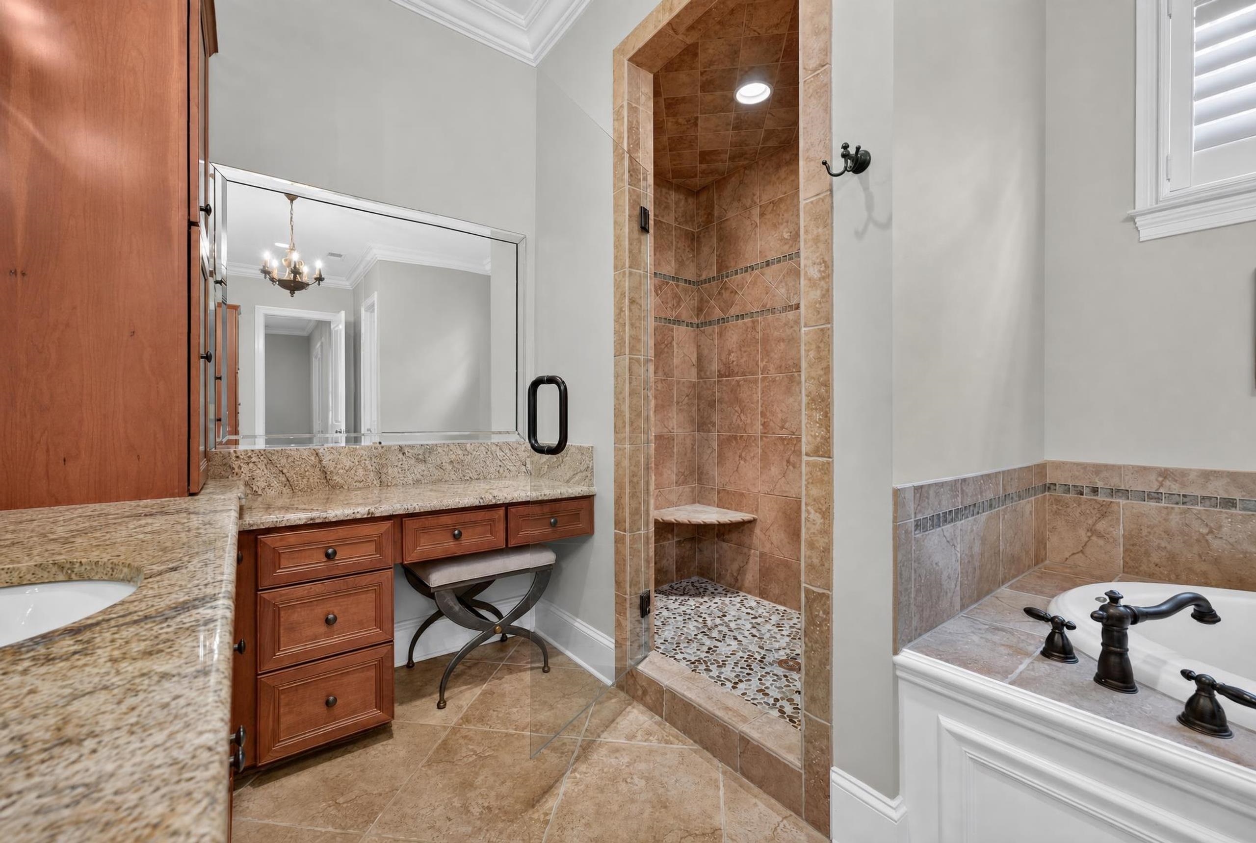 10307 Shea Woods Dr Property Photo 20
