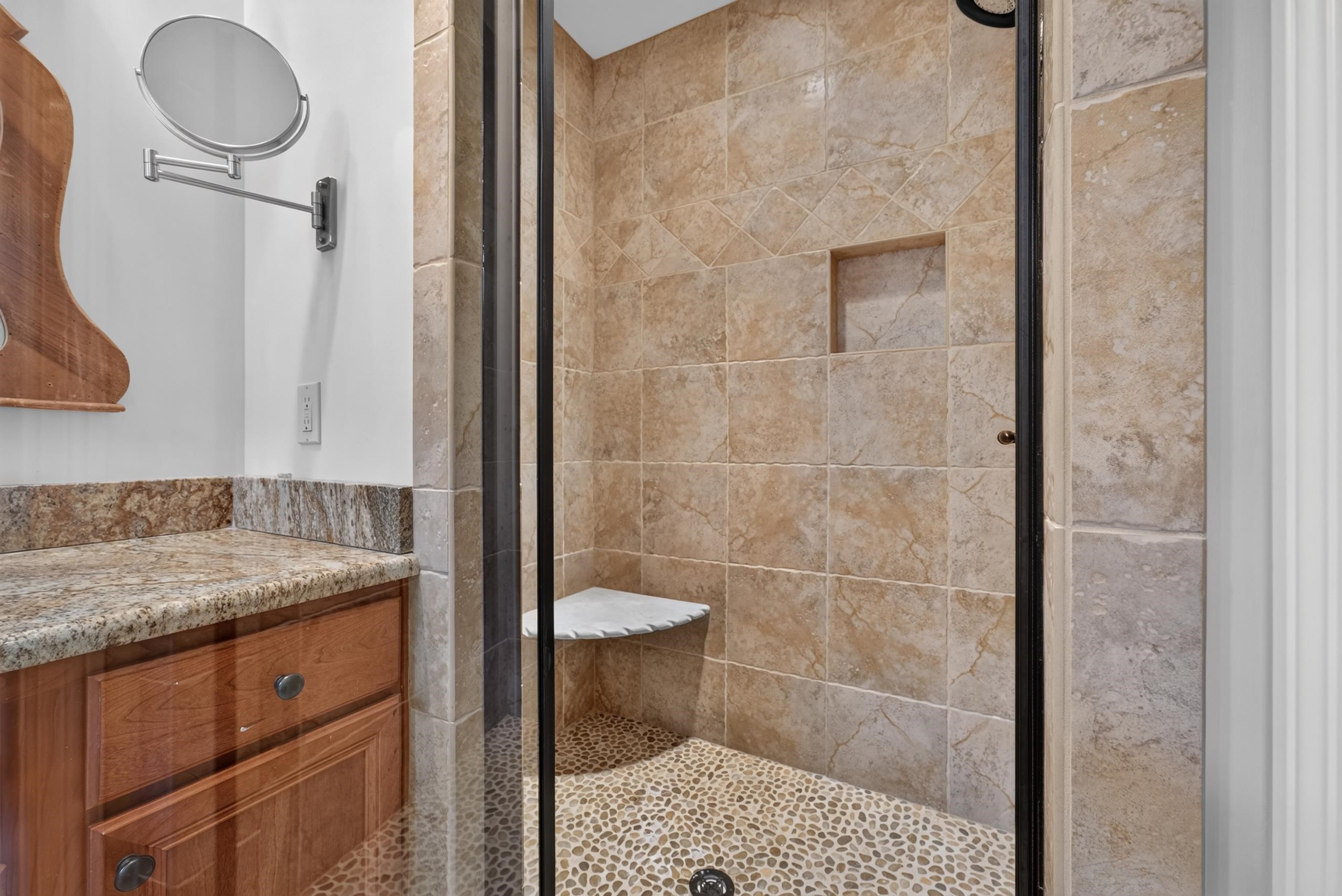 10307 Shea Woods Dr Property Photo 24