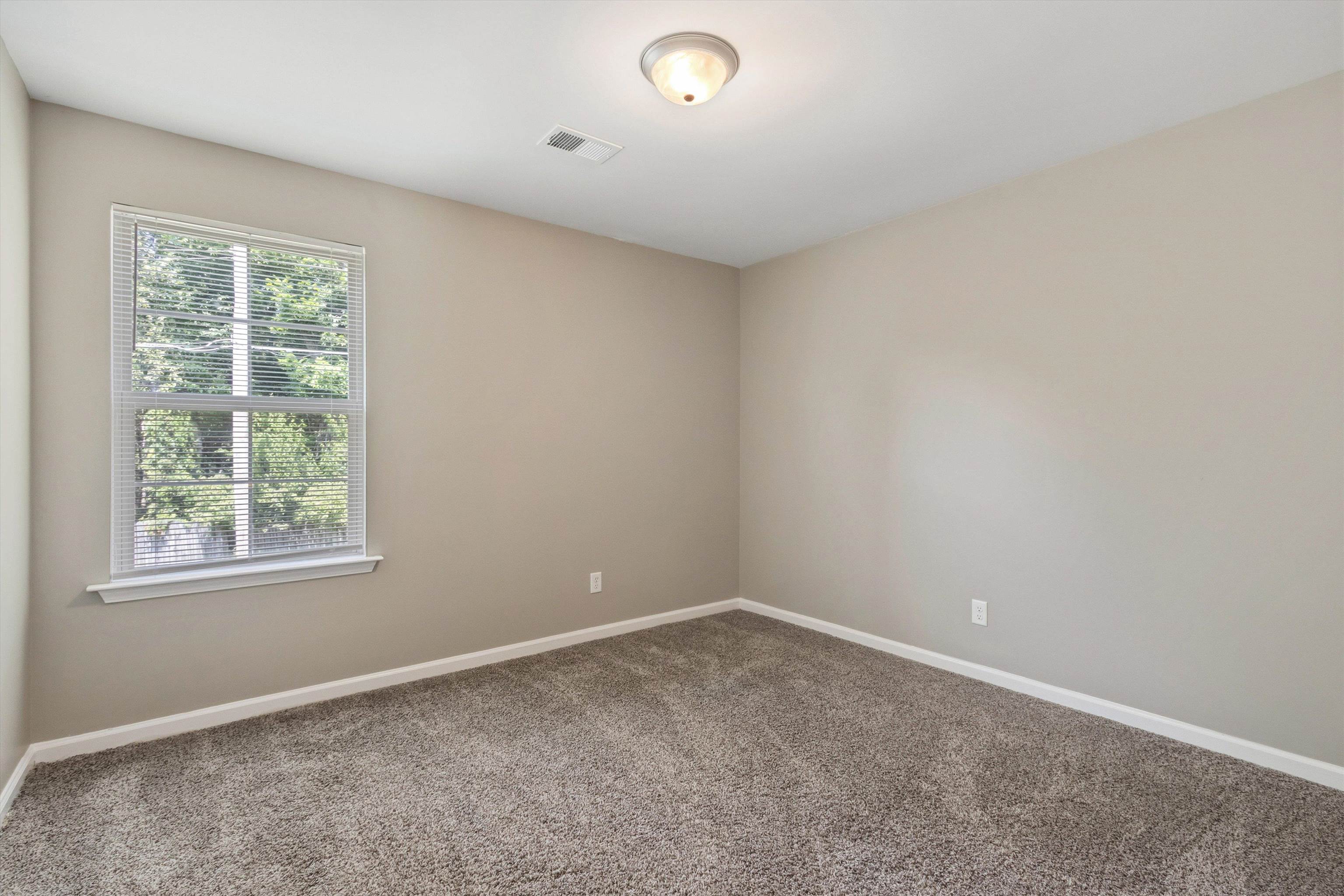 4043 Bedford Cv Property Photo 20